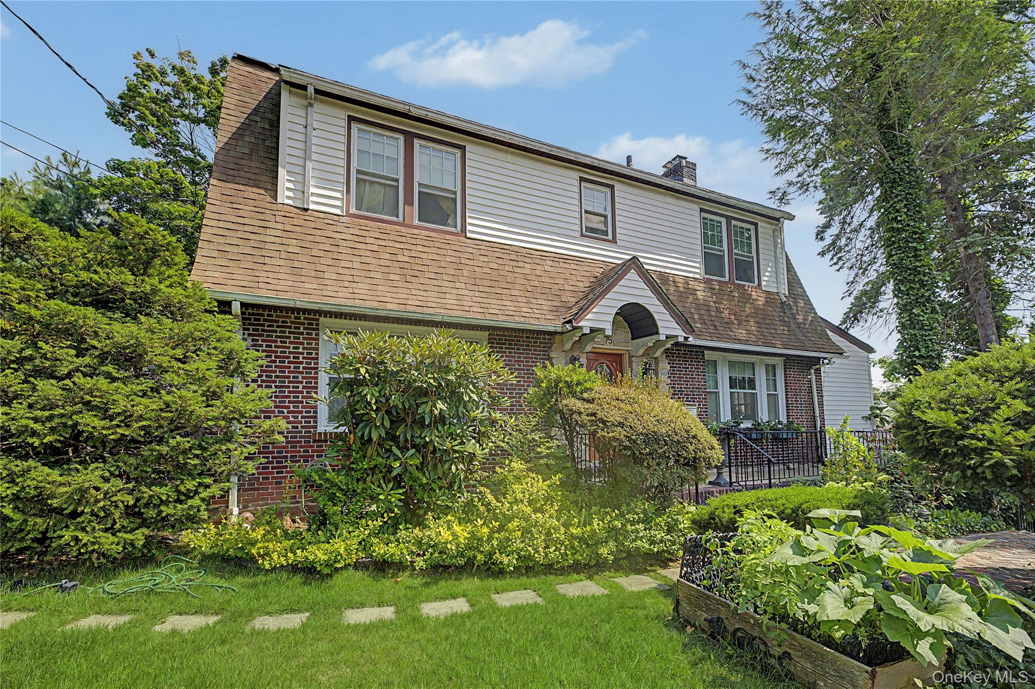 1st image of 75 Sycamore Ave, Mount Vernon, NY 10553 | MLS# 1028619