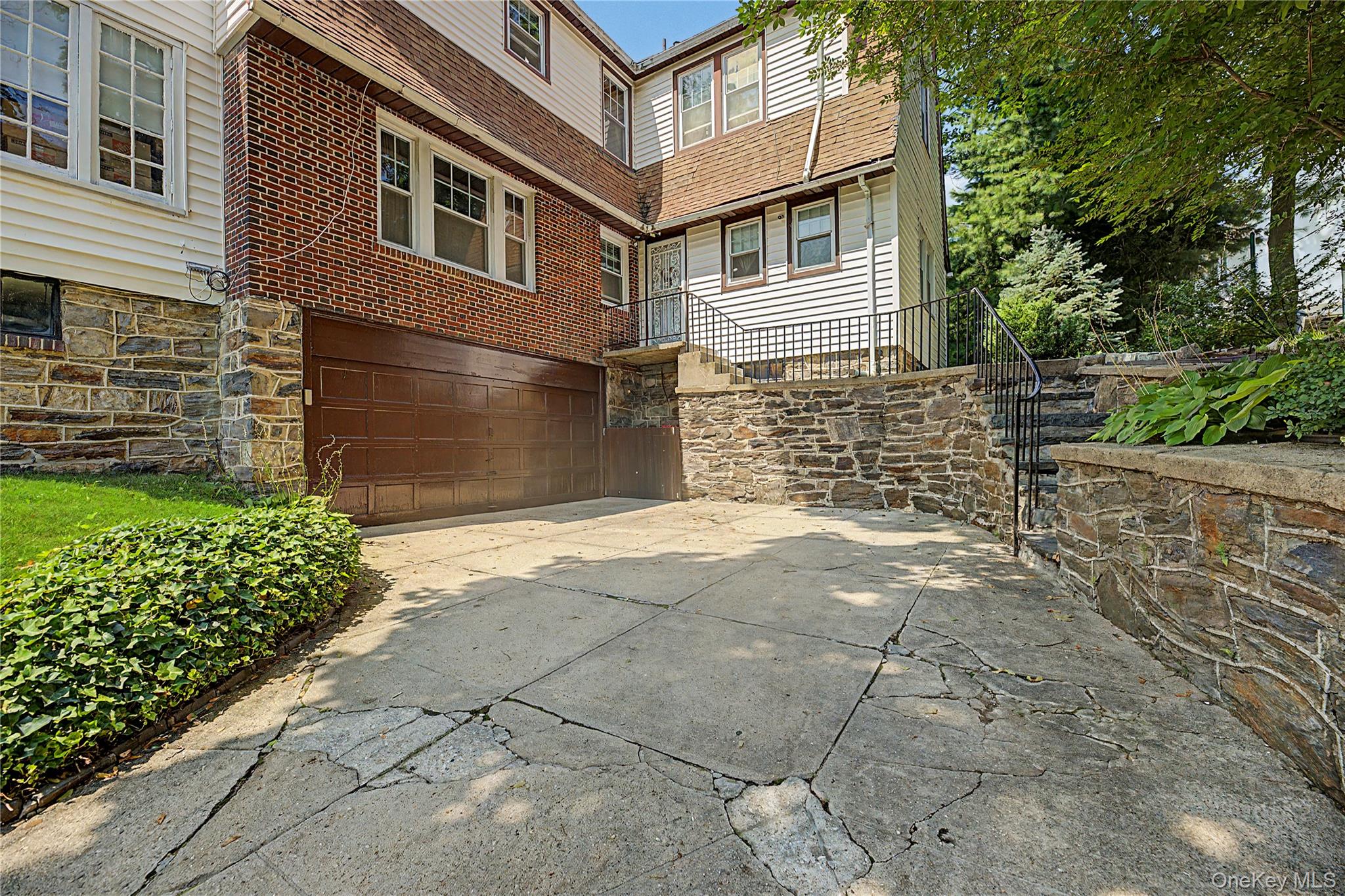 30th image of 75 Sycamore Ave, Mount Vernon, NY 10553 | MLS# 1028619