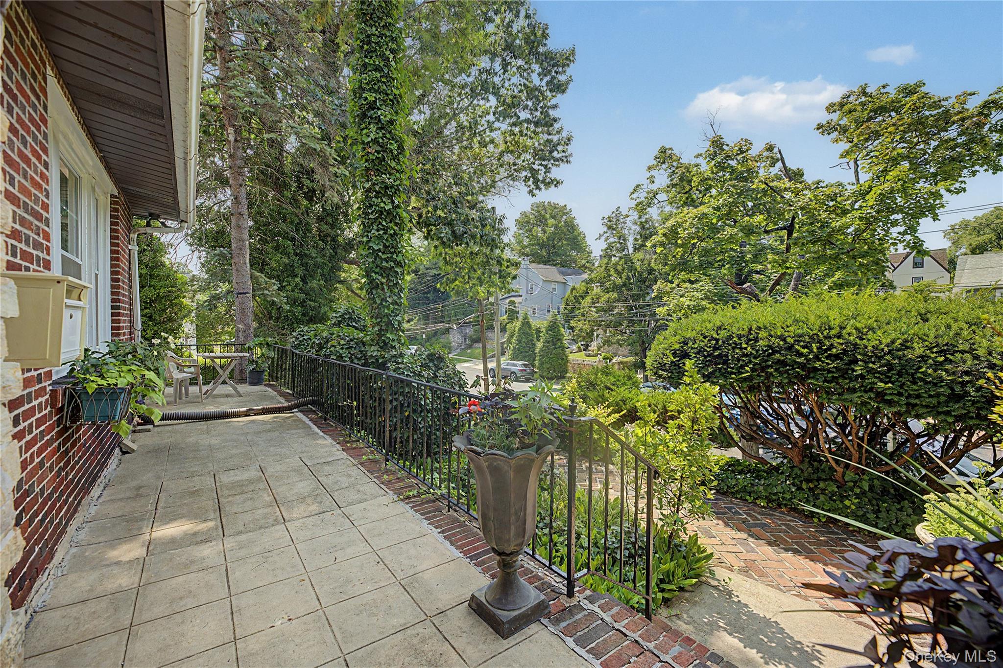 4th image of 75 Sycamore Ave, Mount Vernon, NY 10553 | MLS# 1028619