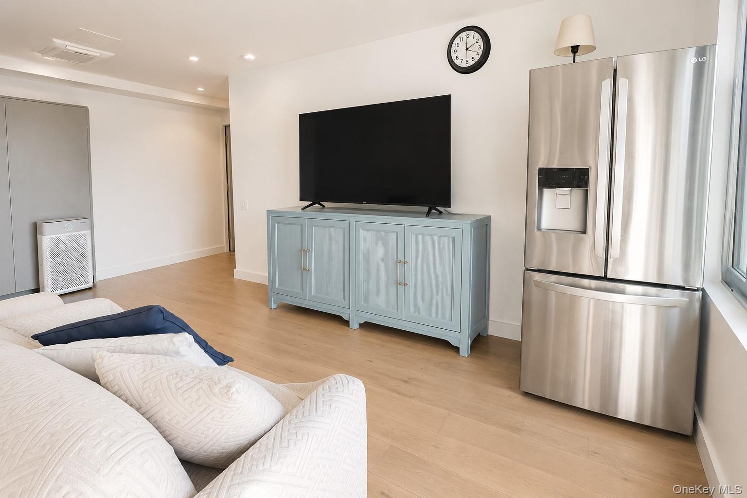 2nd image of 13119 Fowler Ave #4C, Flushing, NY 11355 | MLS# 1028637