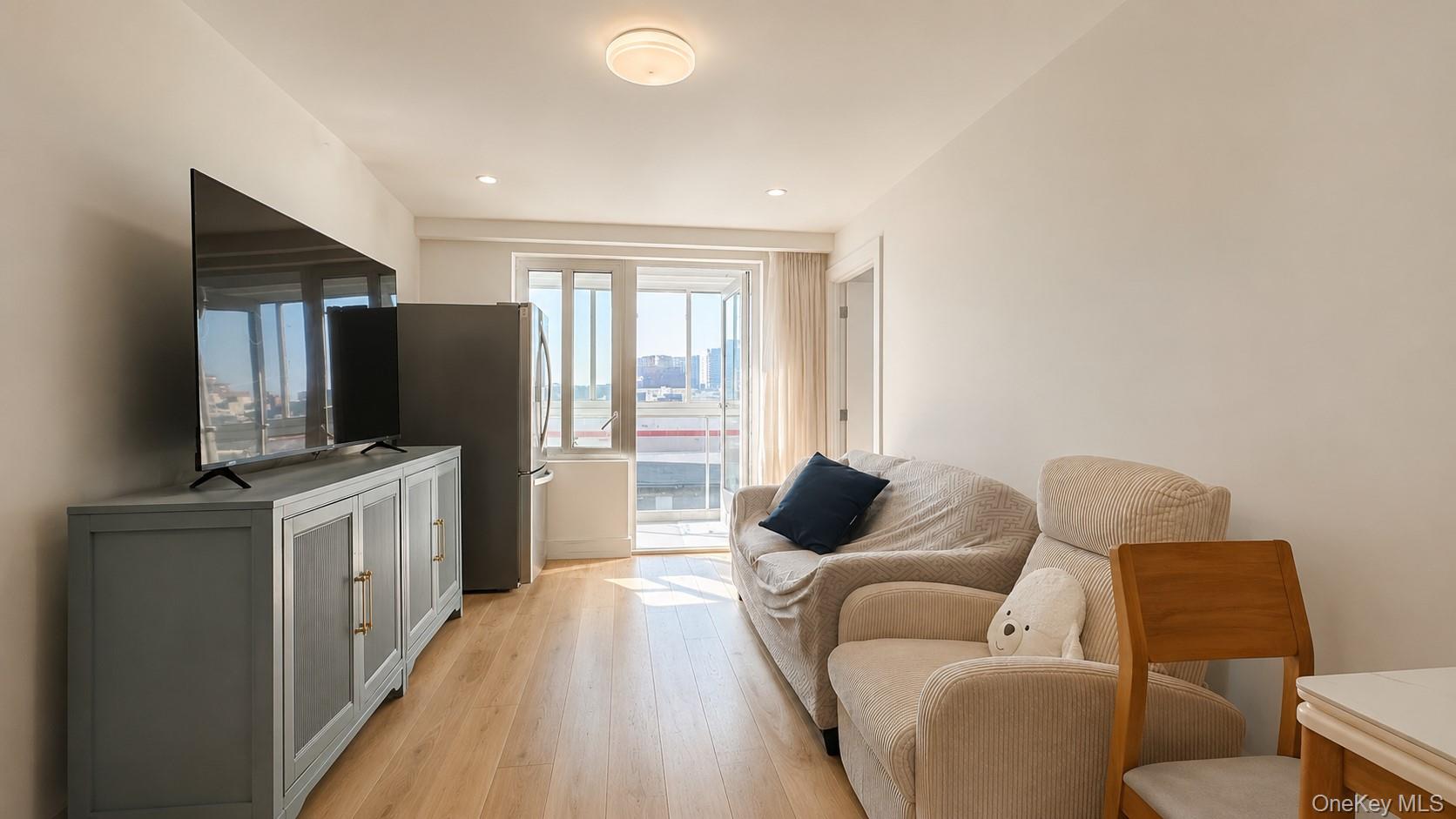 4th image of 13119 Fowler Ave, New York, NY 11355