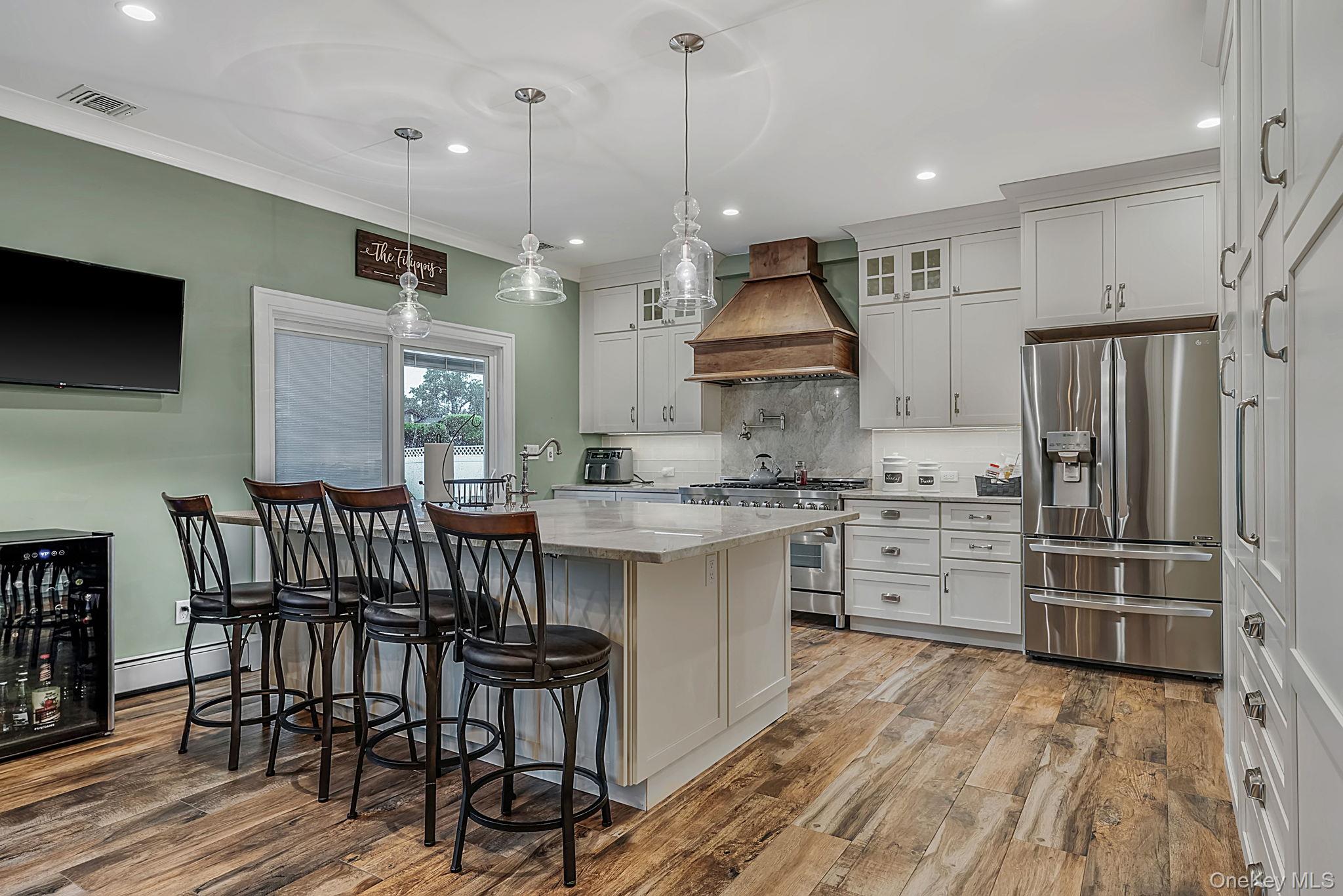 5th image of 511 Devon Pl, Islip, NY 11795 | MLS# 1028676