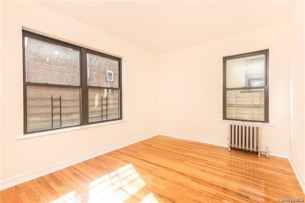 4th image of 204 W 260Th St, Bronx, NY 10471 | MLS# 1028699