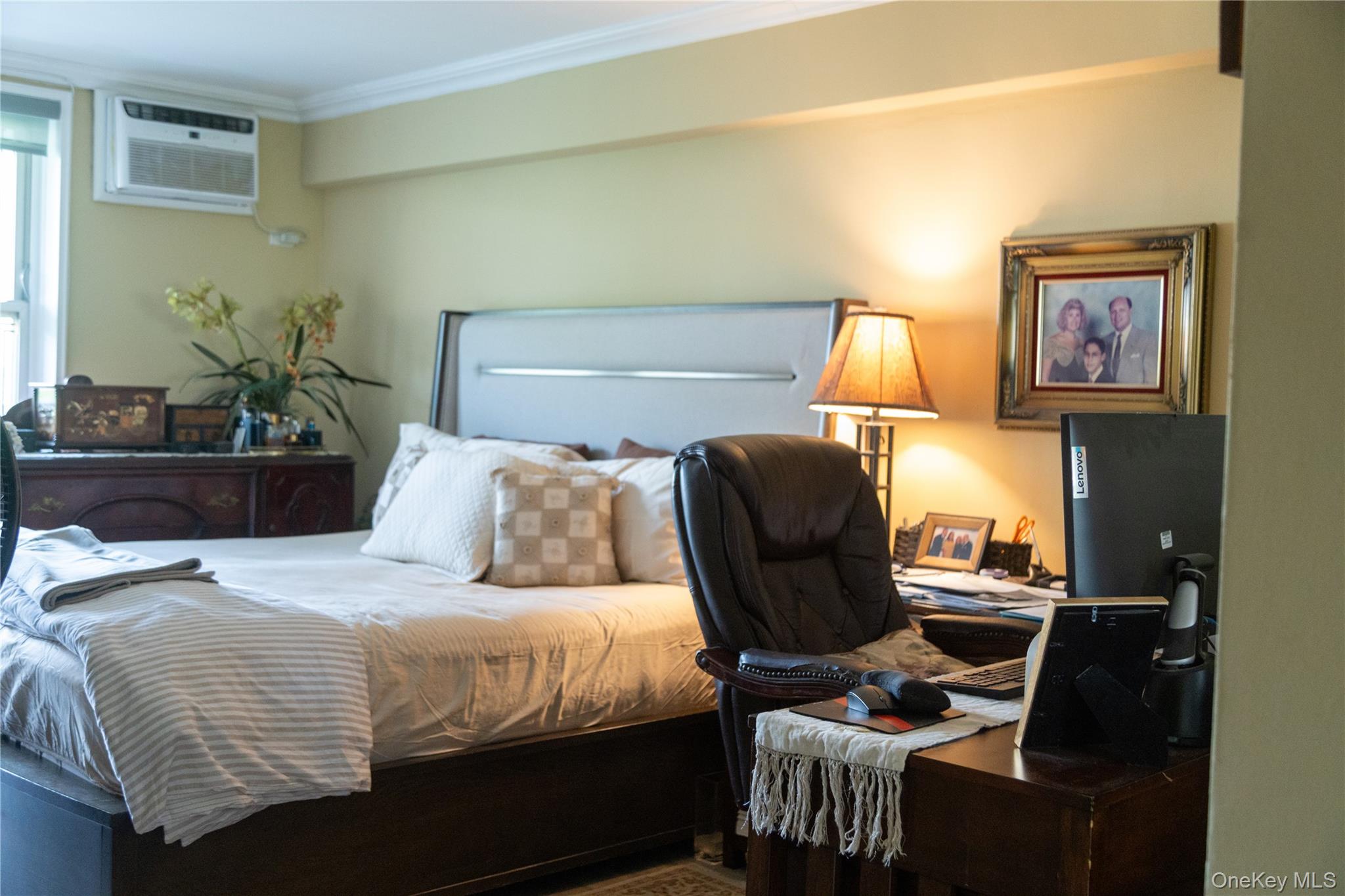 3rd image of 144-70 41St Ave, New York, NY 11355