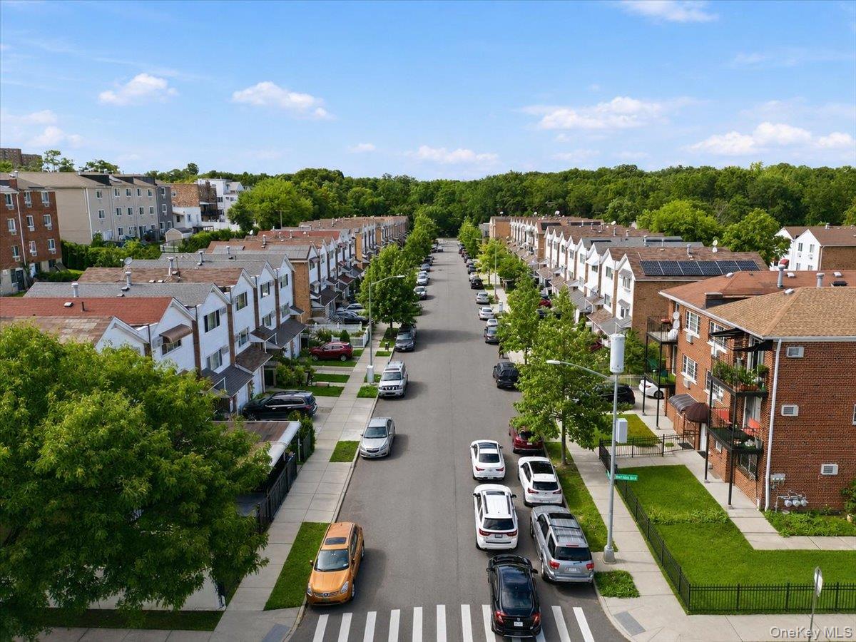35th image of 3605 Boller Ave, New York, NY 10466 | MLS# 1028757