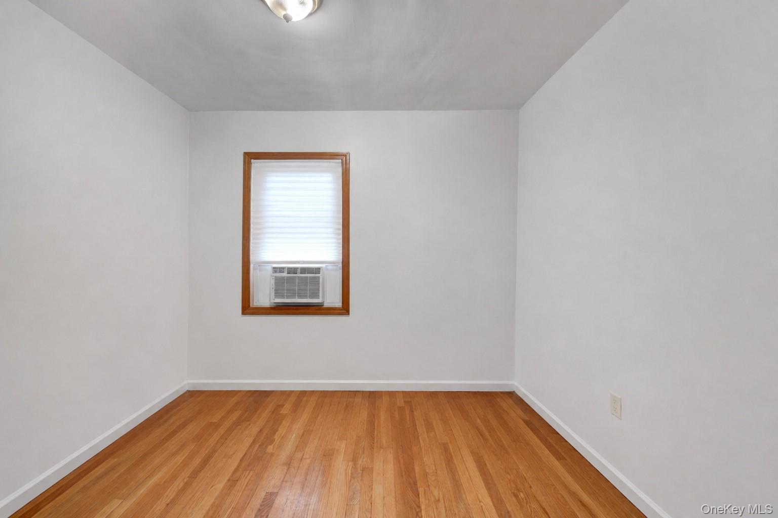 3rd image of 1808 Hering Ave, New York, NY 10461 | MLS# 1028761