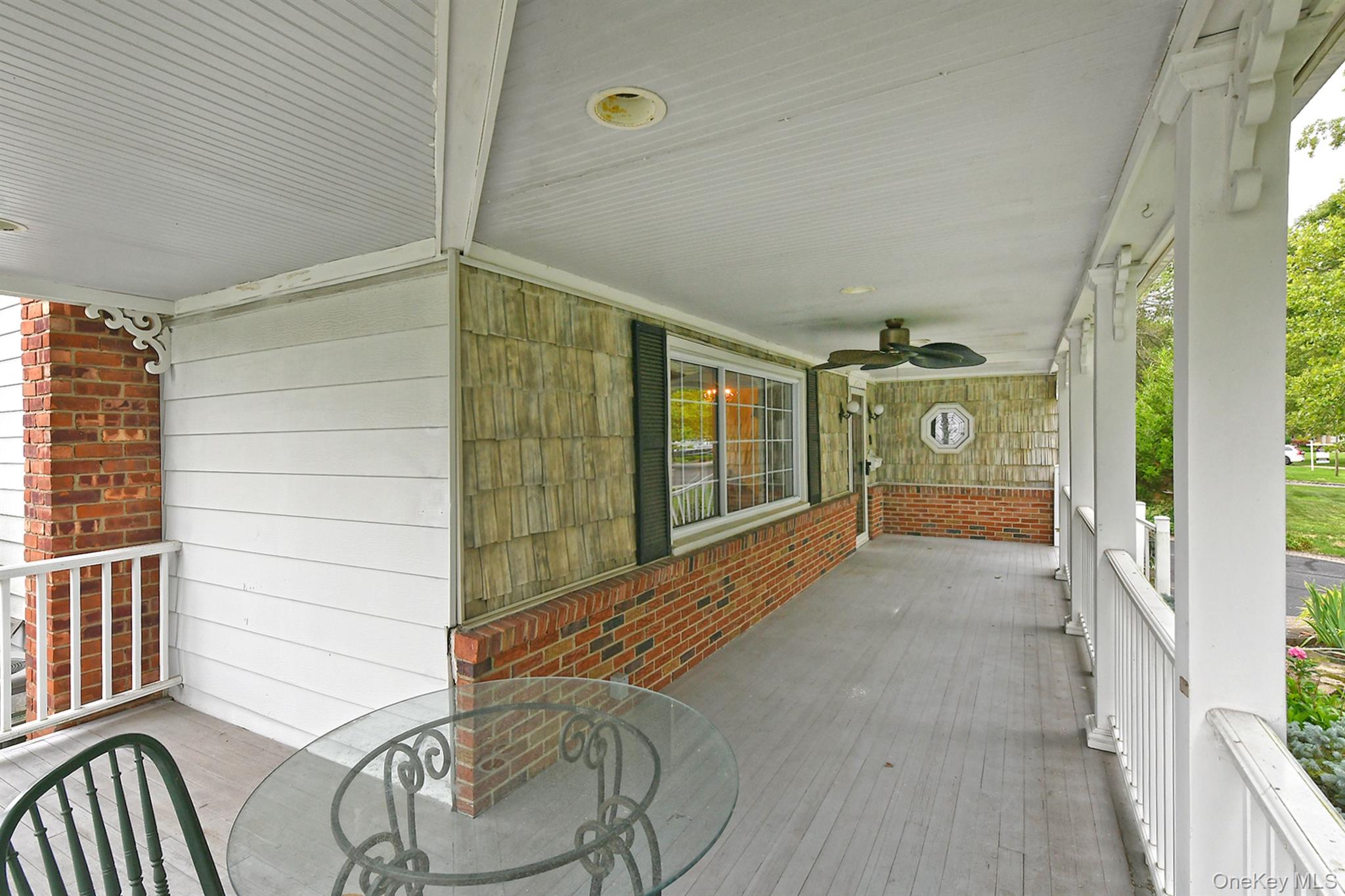 5th image of 10 Linford Ln, Huntington, NY 11747 | MLS# 1028782