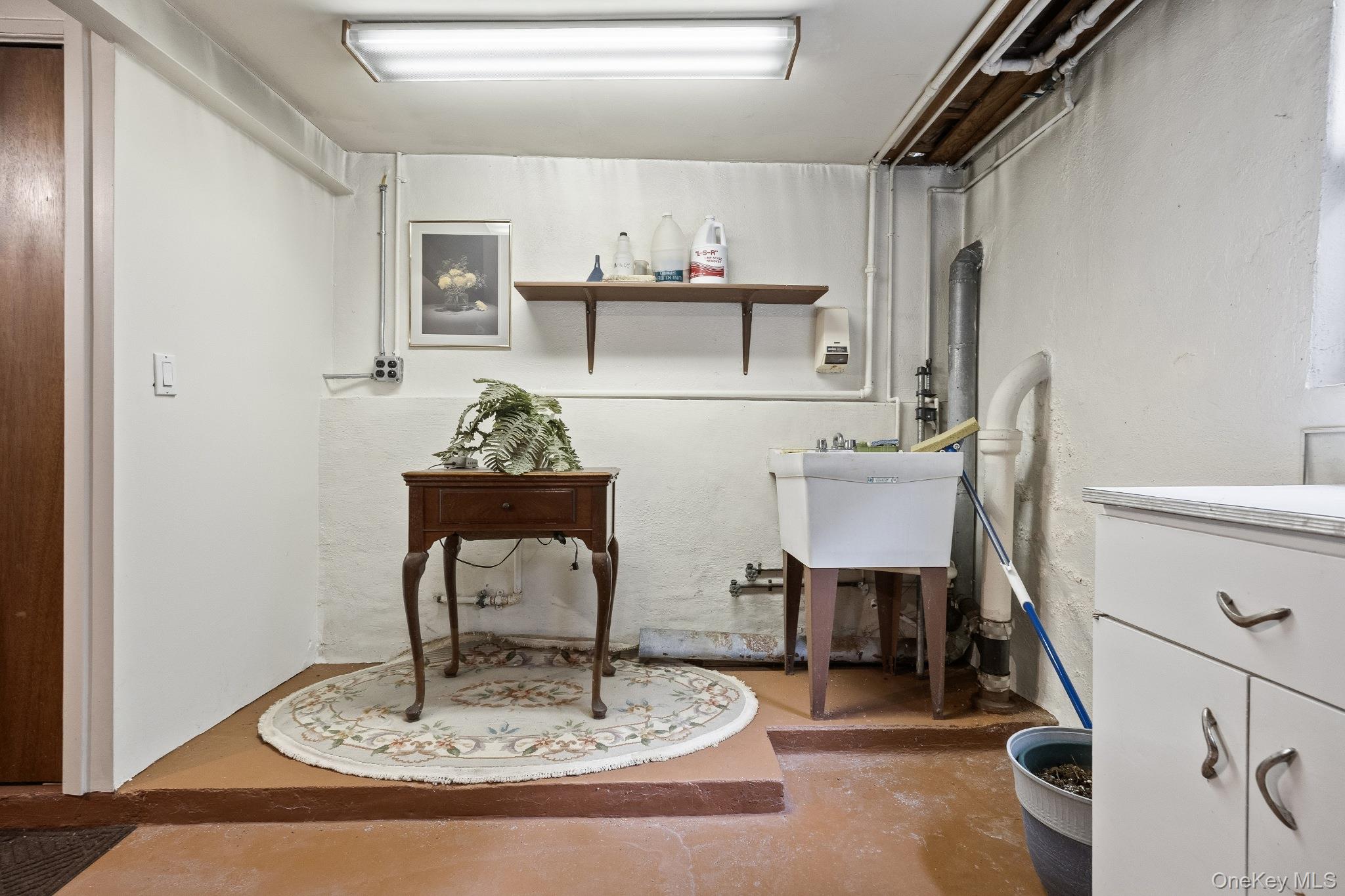 37th image of 2745 Woodhull Ave, Bronx, NY 10469 | MLS# 1028812