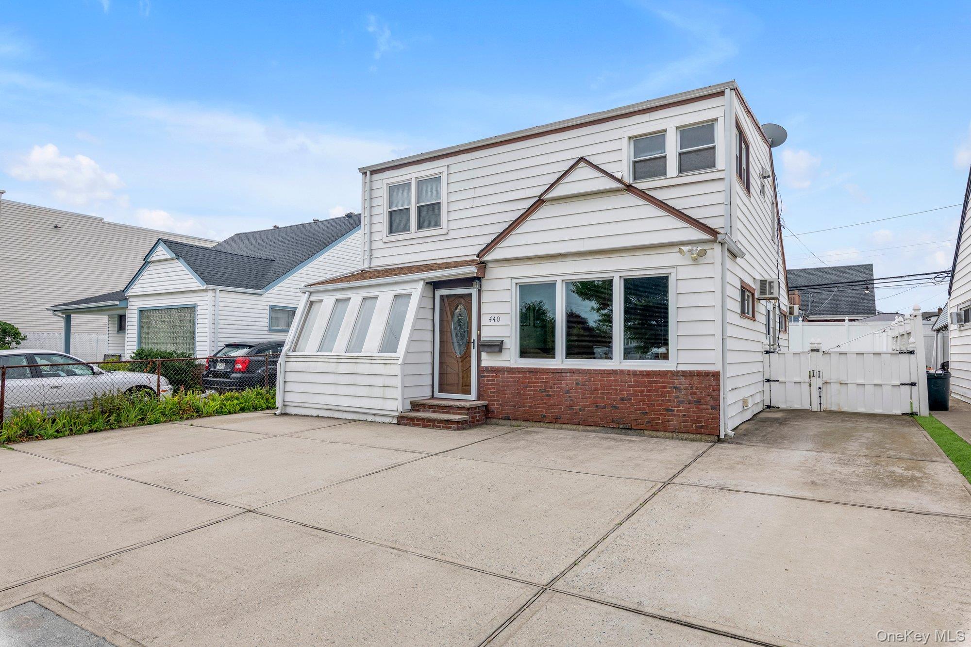 2nd image of 440 E Park Ave, Long Beach, NY 11561 | MLS# 1028817