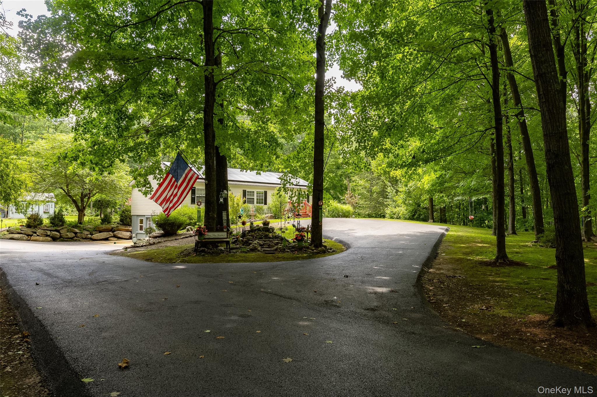 1st image of 142 Mill St, Newburgh (town), NY 12589 | MLS# 1028821