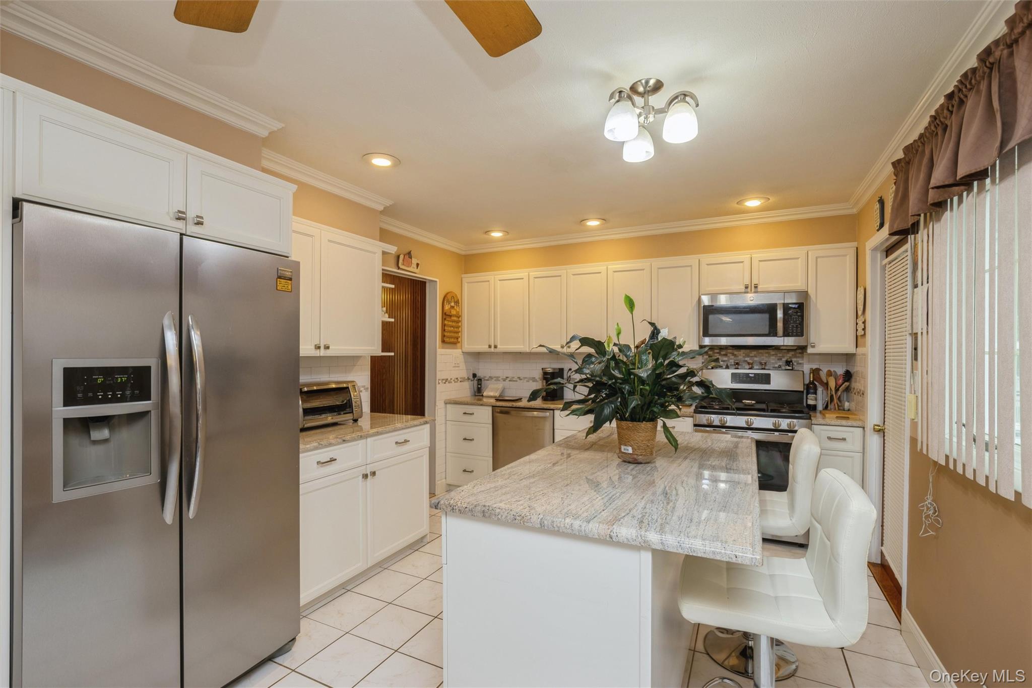 3rd image of 26 Dartmouth Dr, Babylon, NY 11729 | MLS# 1028826
