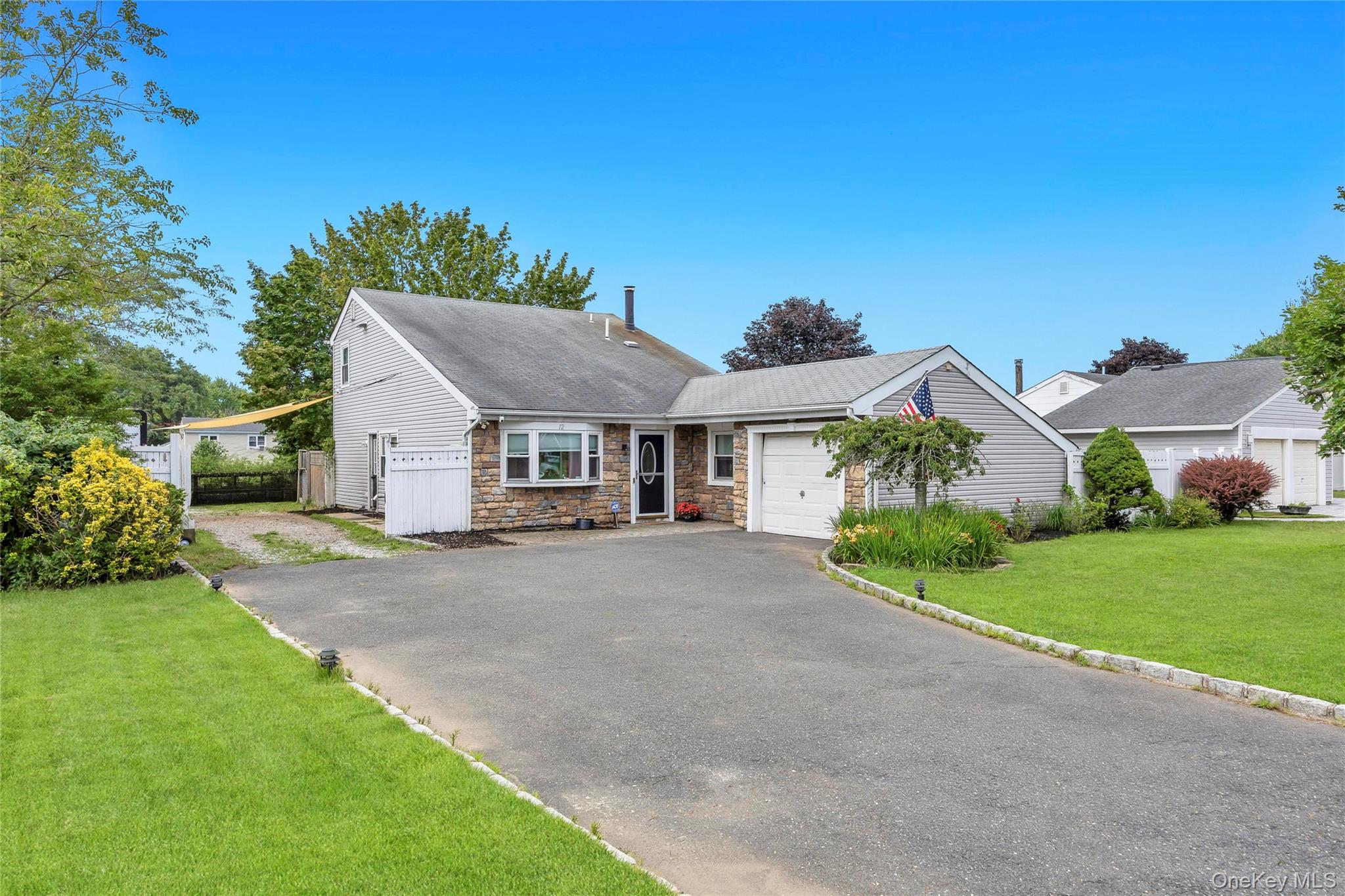 1st image of 12 Handy Ln, Brookhaven, NY 11763 | MLS# 1028835