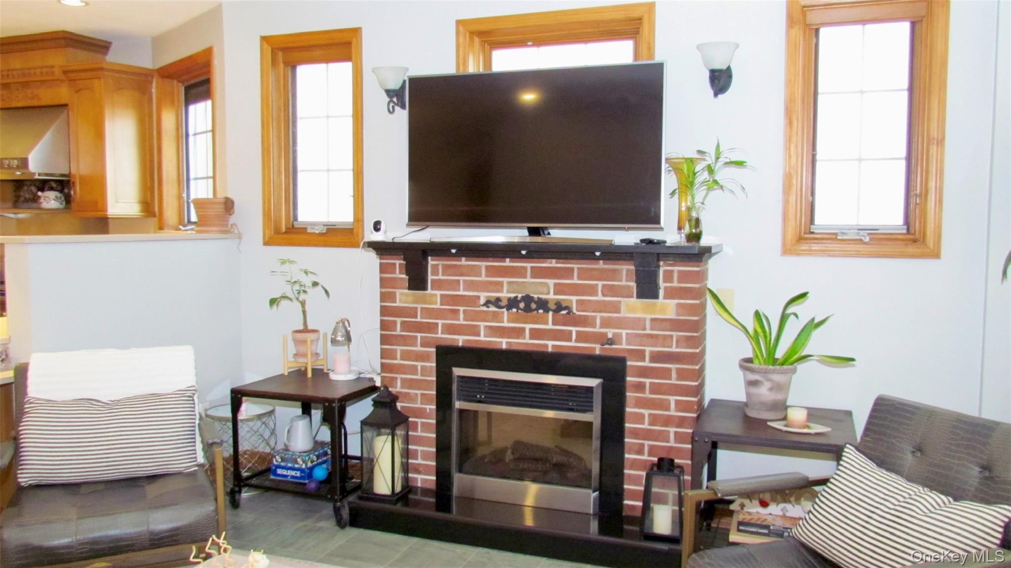 5th image of 66-71 74Th St, New York, NY 11379 | MLS# 1028847