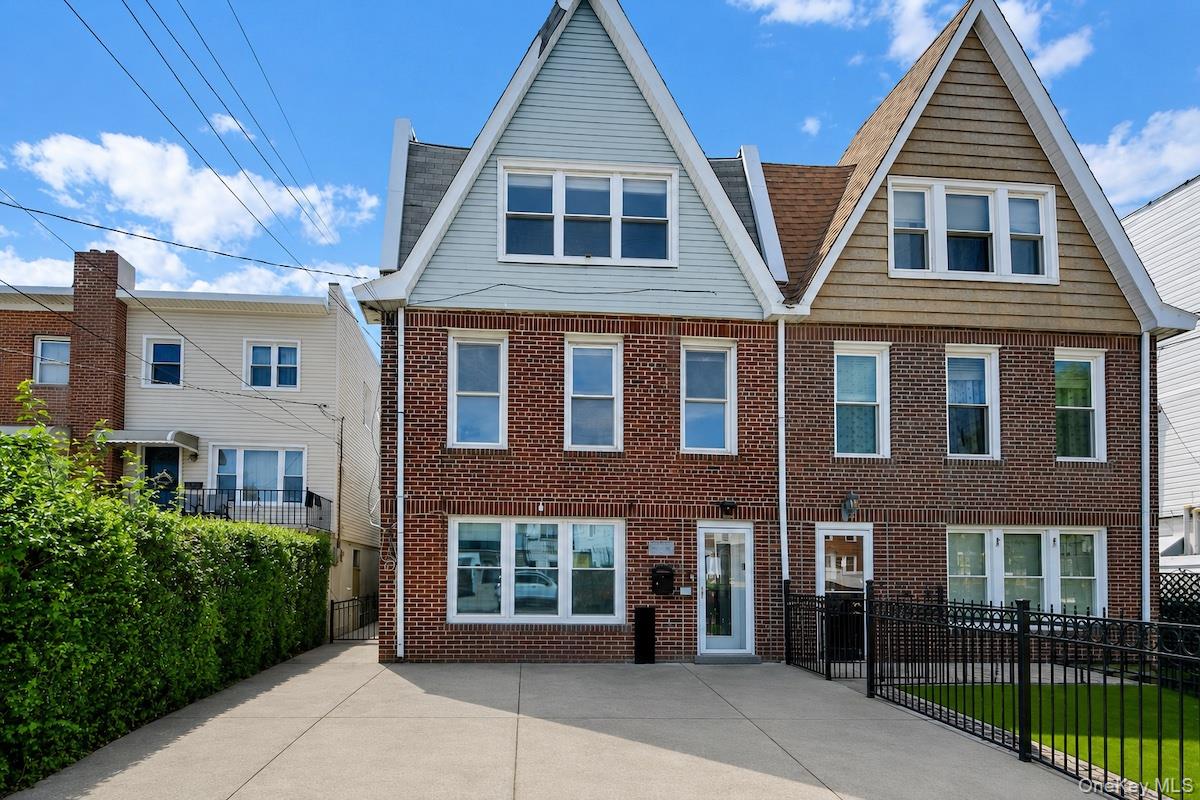 16th image of 227 Calhoun Ave, New York, NY 10465 | MLS# 1028851
