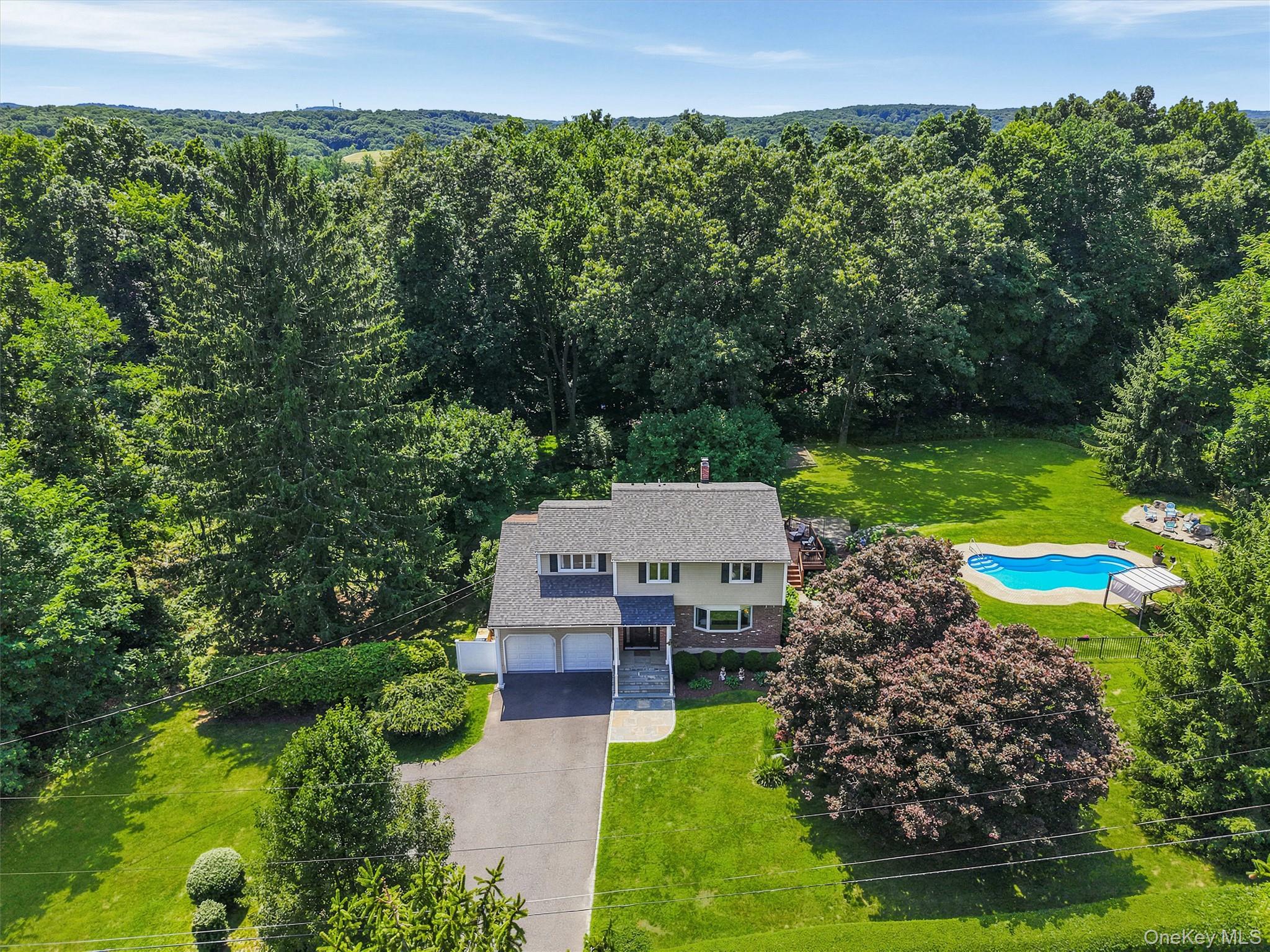 5th image of 3 Pheasant Pl, Carmel, NY 10512 | MLS# 1028864
