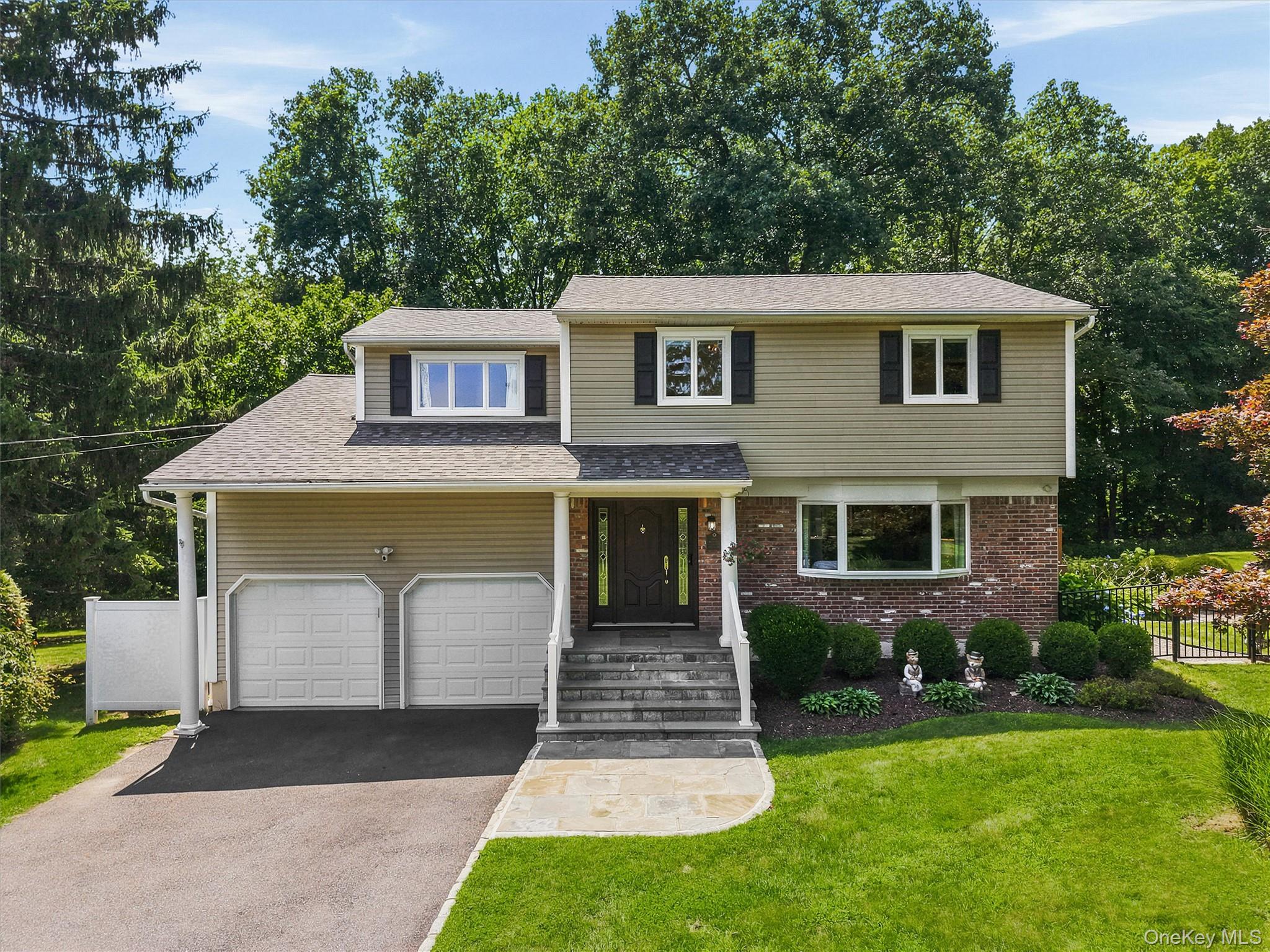 1st image of 3 Pheasant Pl, Carmel, NY 10512 | MLS# 1028864