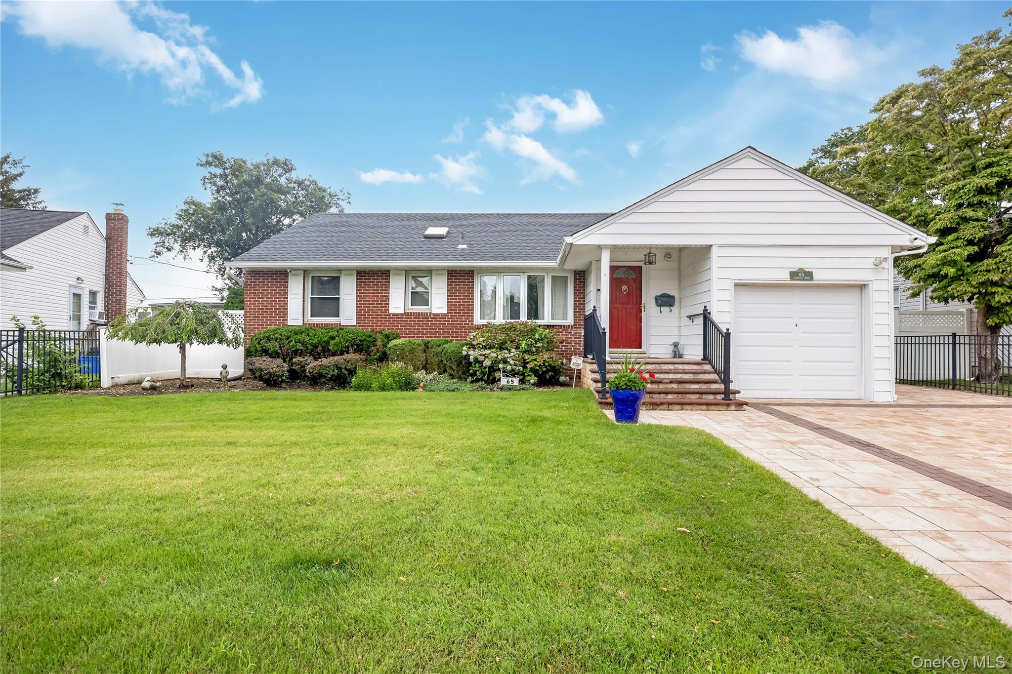 2nd image of 65 Colonial Dr, Oyster Bay, NY 11735 | MLS# 1028867