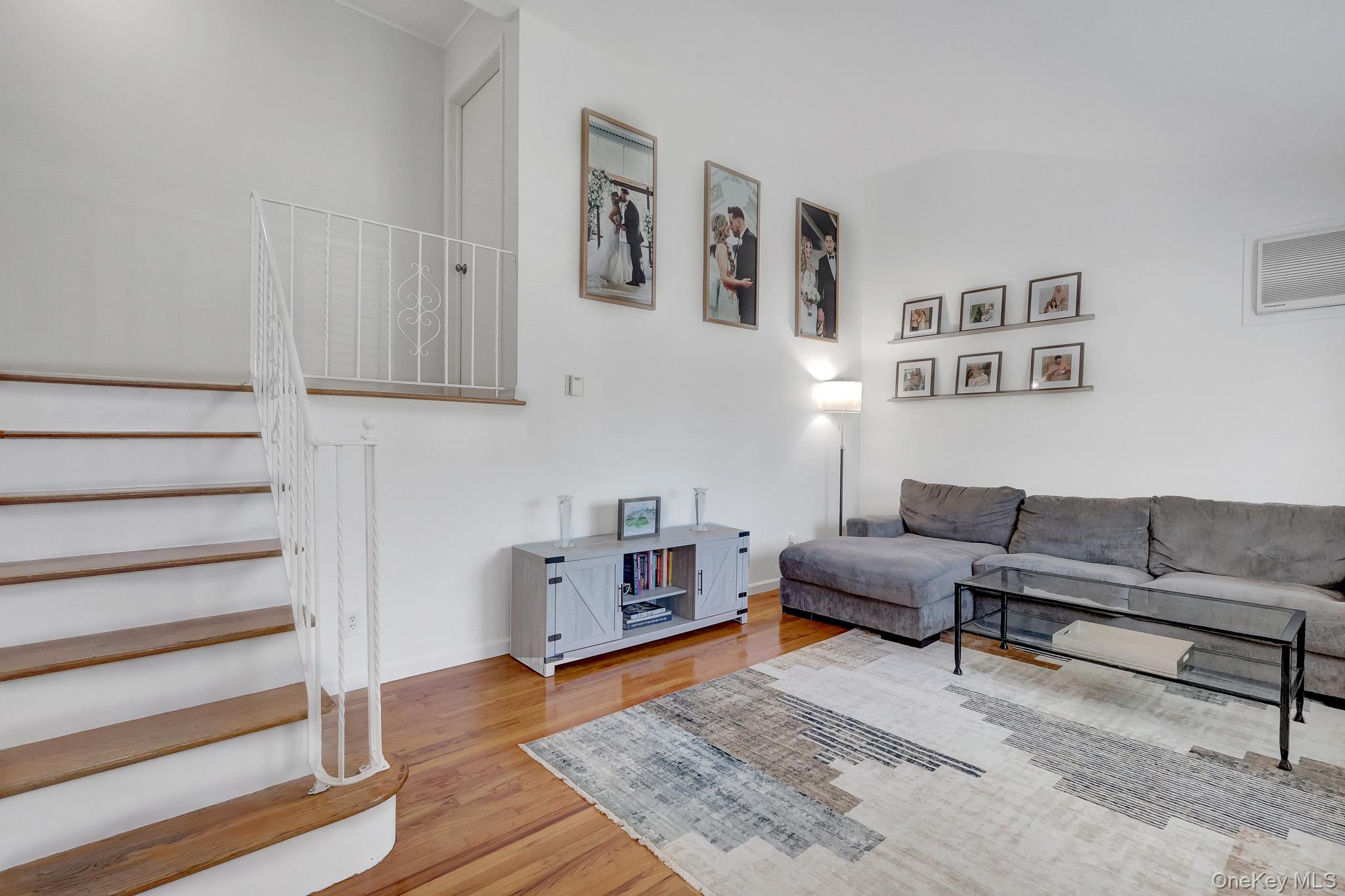 2nd image of 344 Tremont Rd, Babylon, NY 11757 | MLS# 1028902