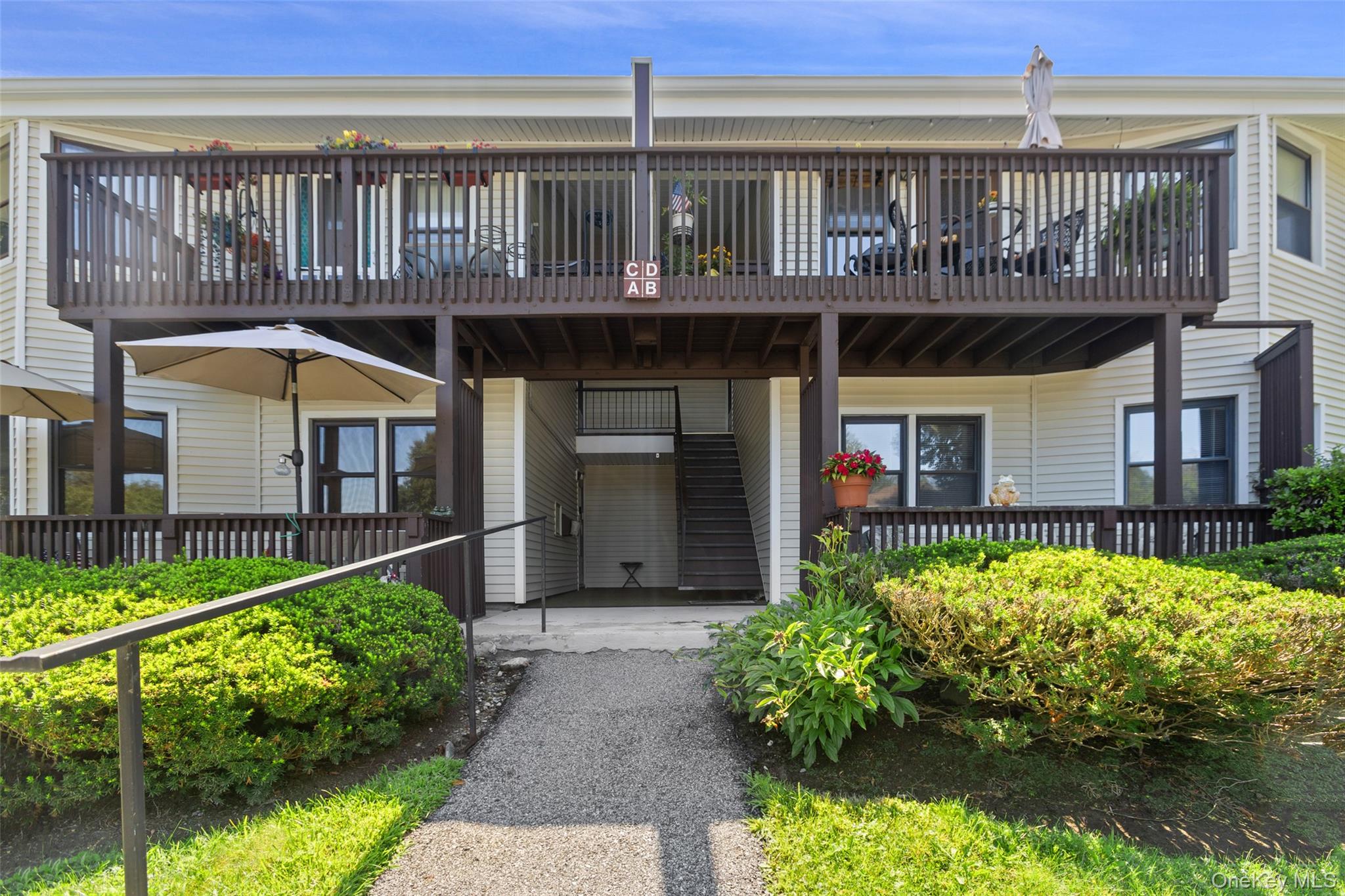 2nd image of 39 Sussex Dr #B, Yorktown, NY 10598 | MLS# 1028904