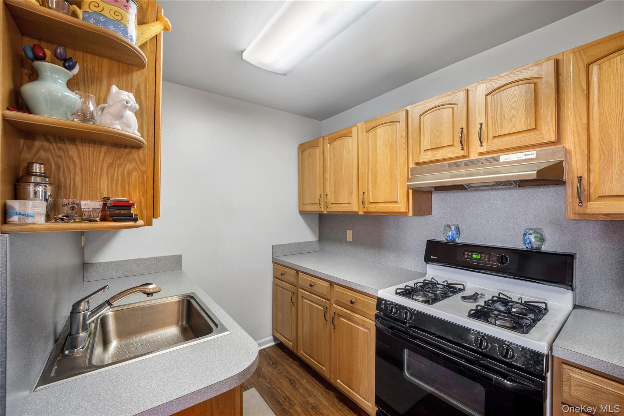 3rd image of 211-65 23Rd Ave #5E, New York, NY 11360 | MLS# 1028914
