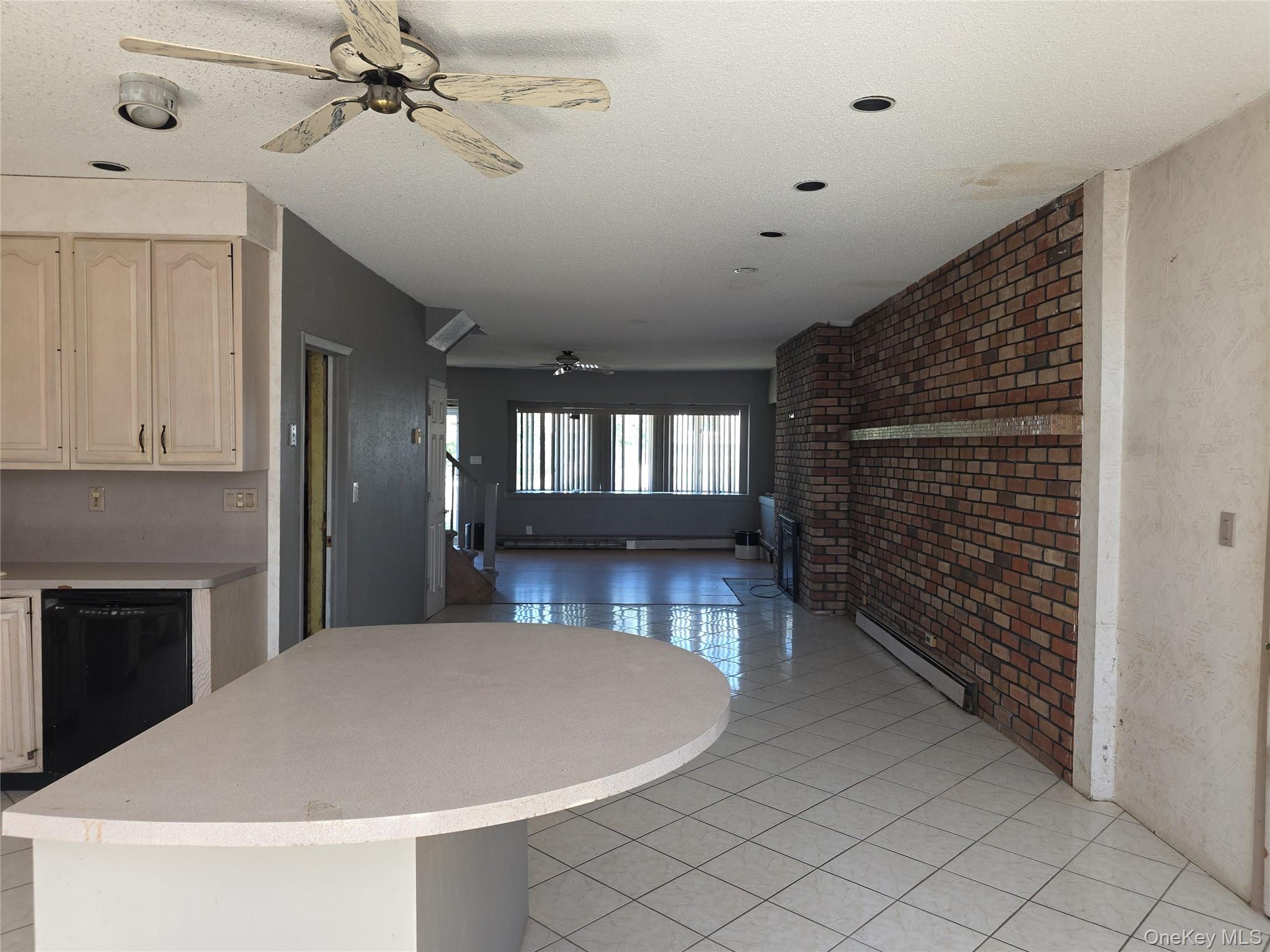 4th image of 39 Kent Rd, Island Park, NY 11558 | MLS# 1028915