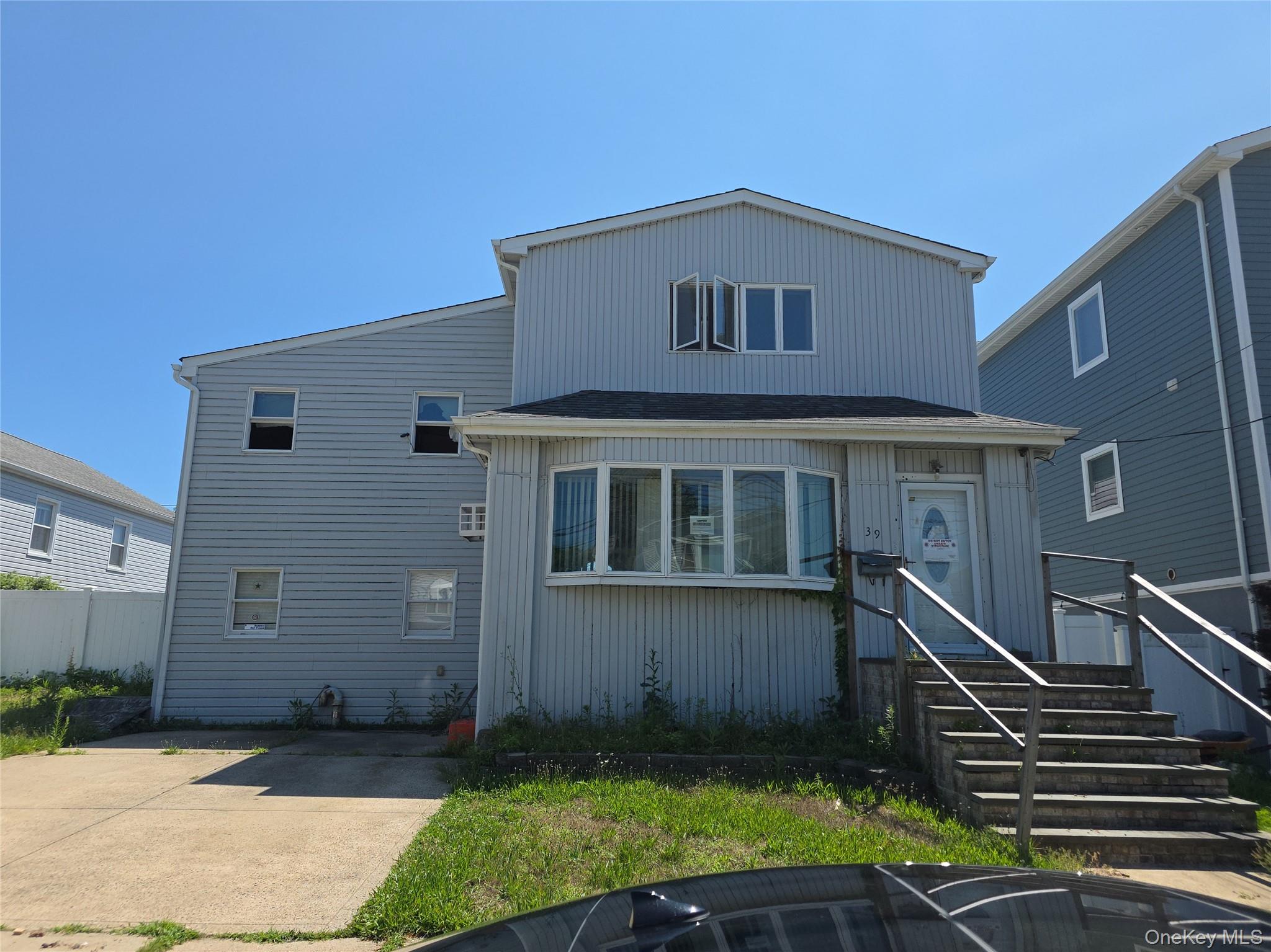 1st image of 39 Kent Rd, Island Park, NY 11558 | MLS# 1028915