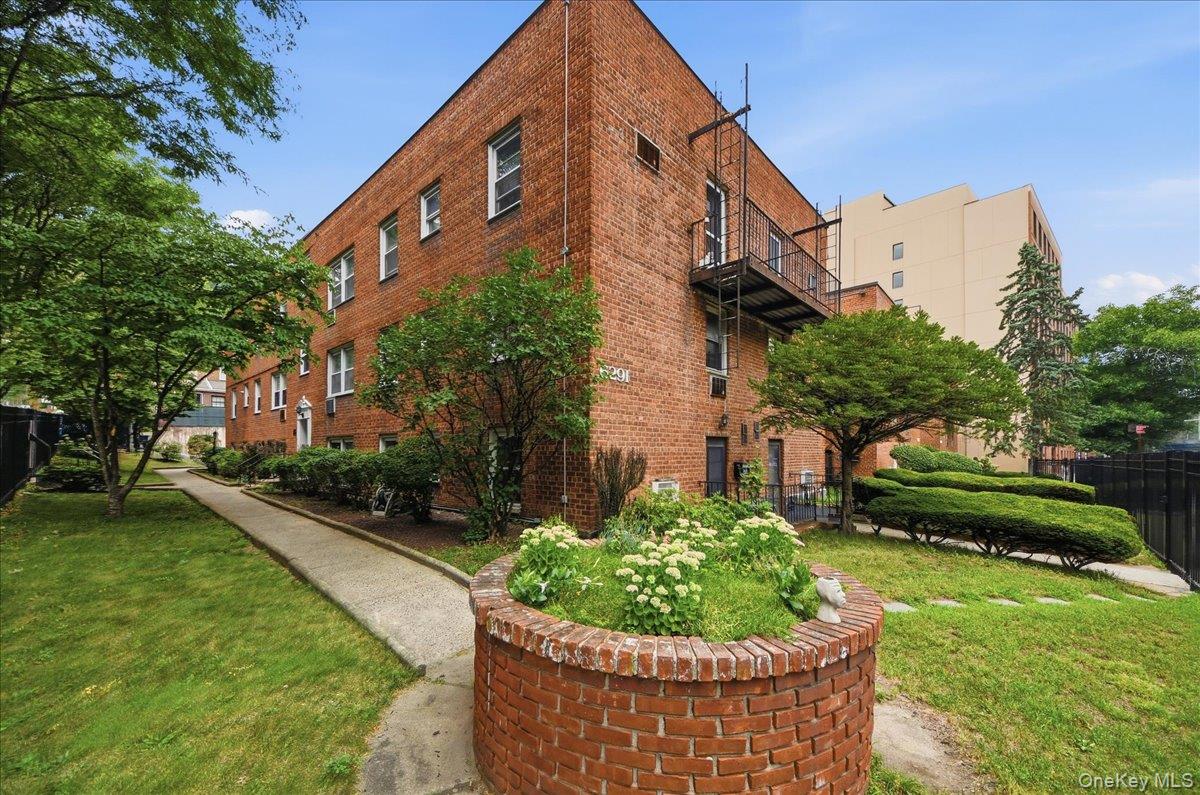 3rd image of 6291 Broadway #A6, New York, NY 10471 | MLS# 1028916