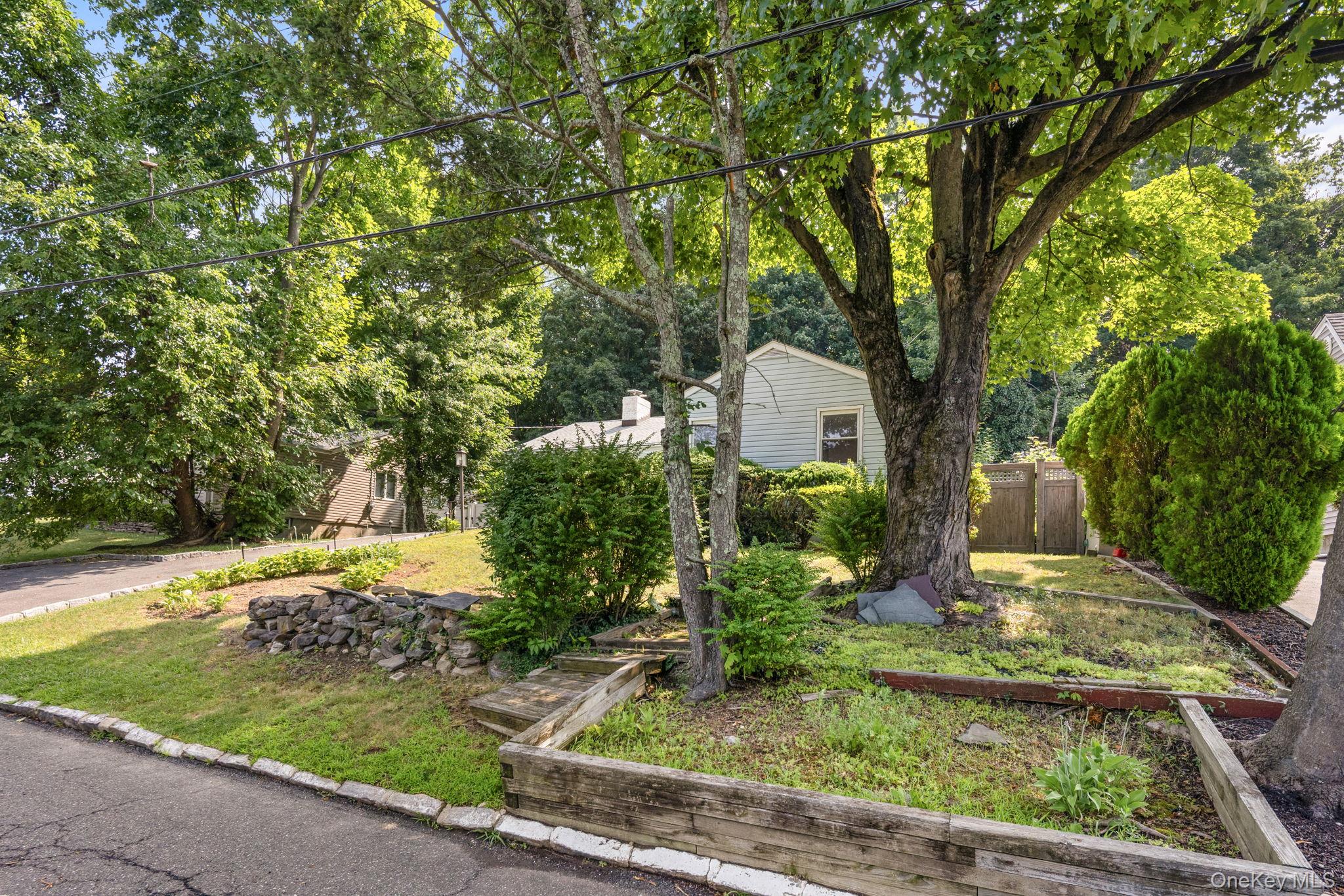 5th image of 105 Hilltop Road, Greenburgh, NY 10502 | MLS# 1028939