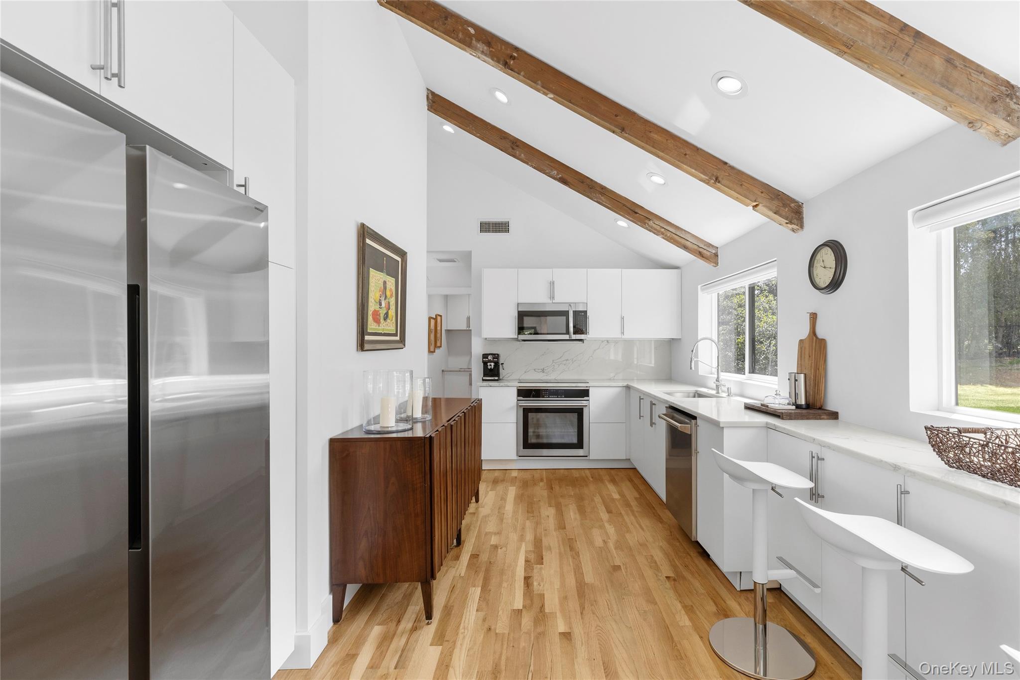 5th image of 138 Longview Rd, Southampton, NY 11968 | MLS# 1028965