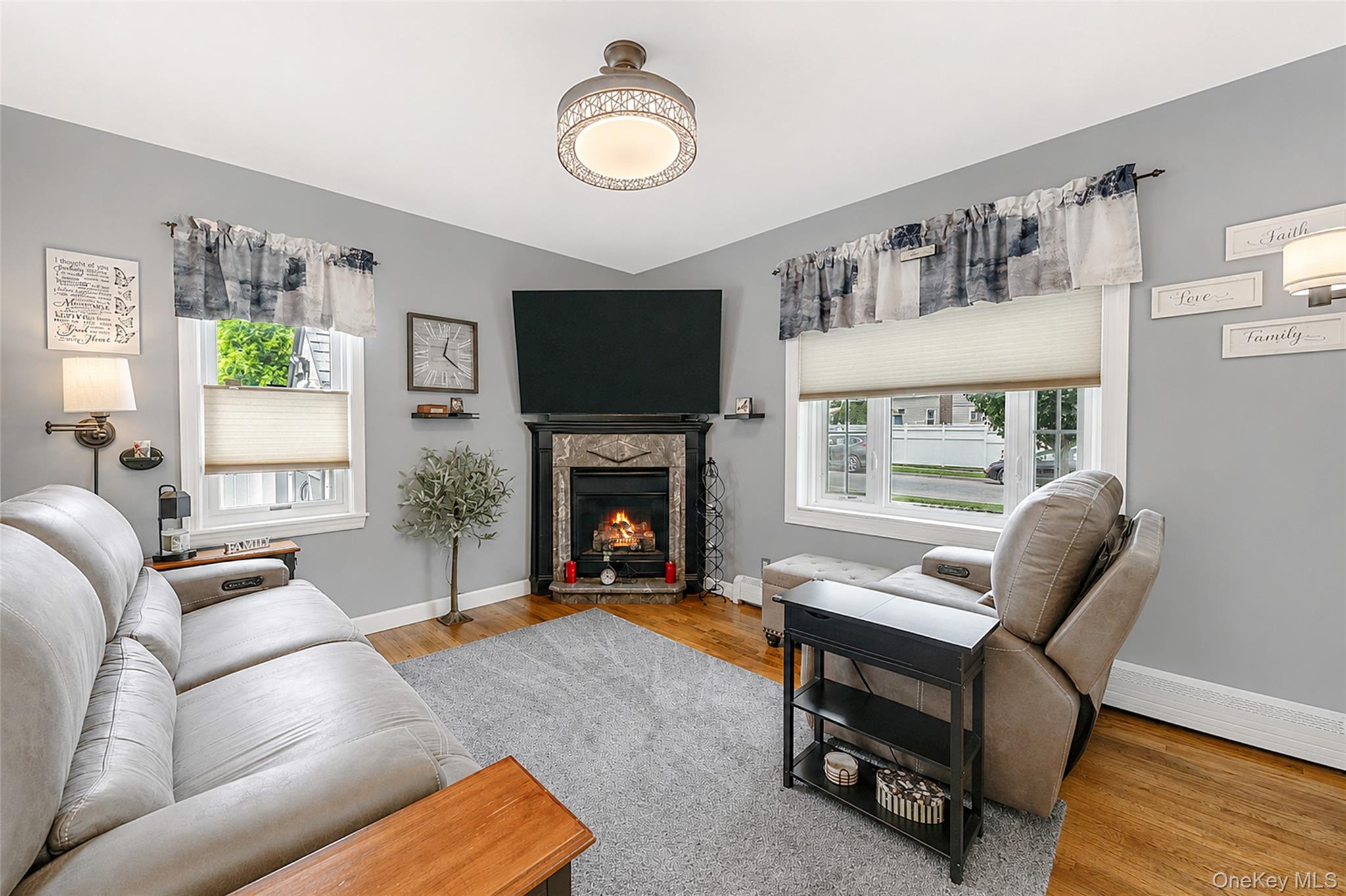 4th image of 7 Farmedge Rd, Hempstead, NY 11714 | MLS# 1028978