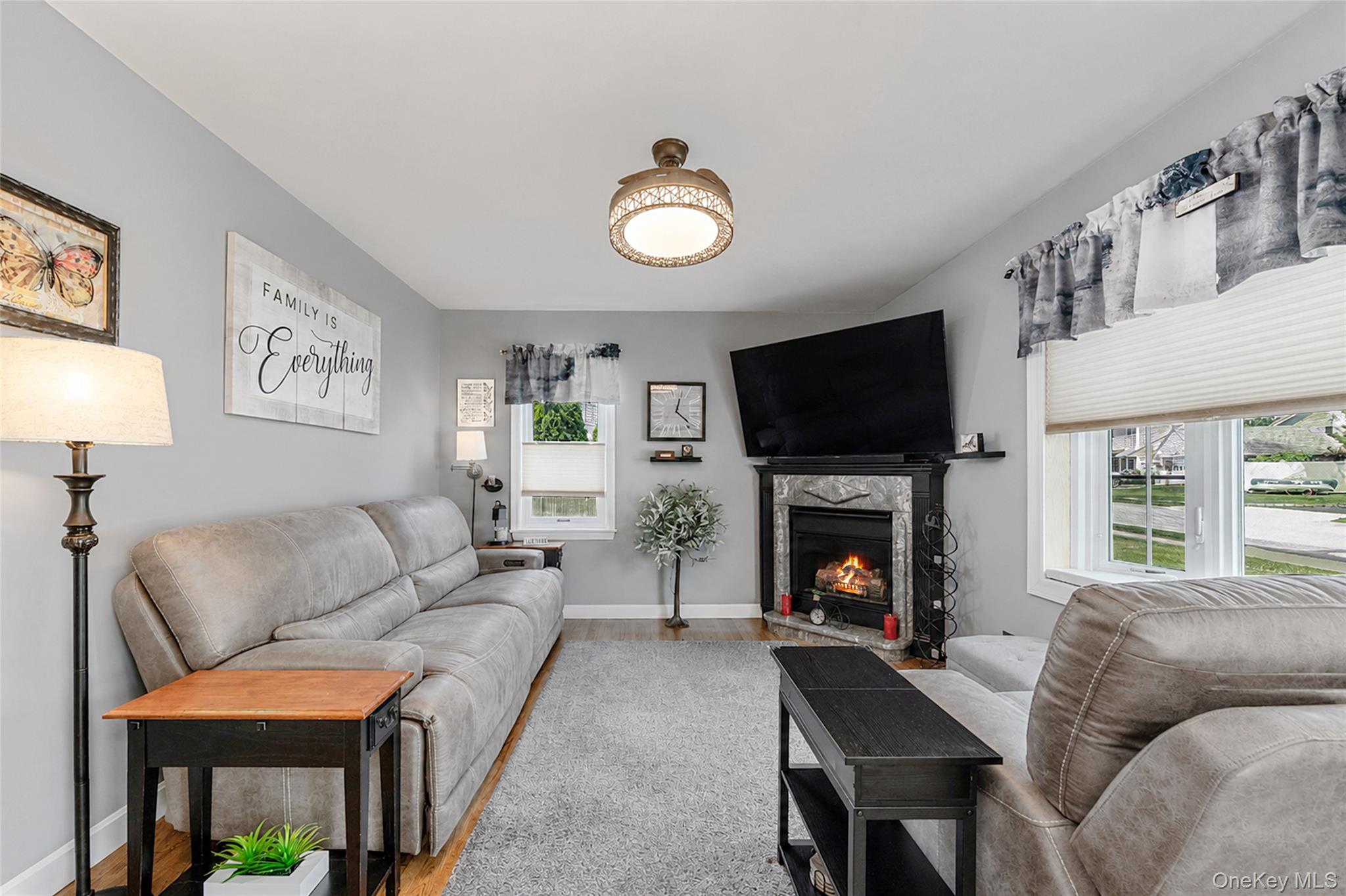 5th image of 7 Farmedge Rd, Hempstead, NY 11714 | MLS# 1028978