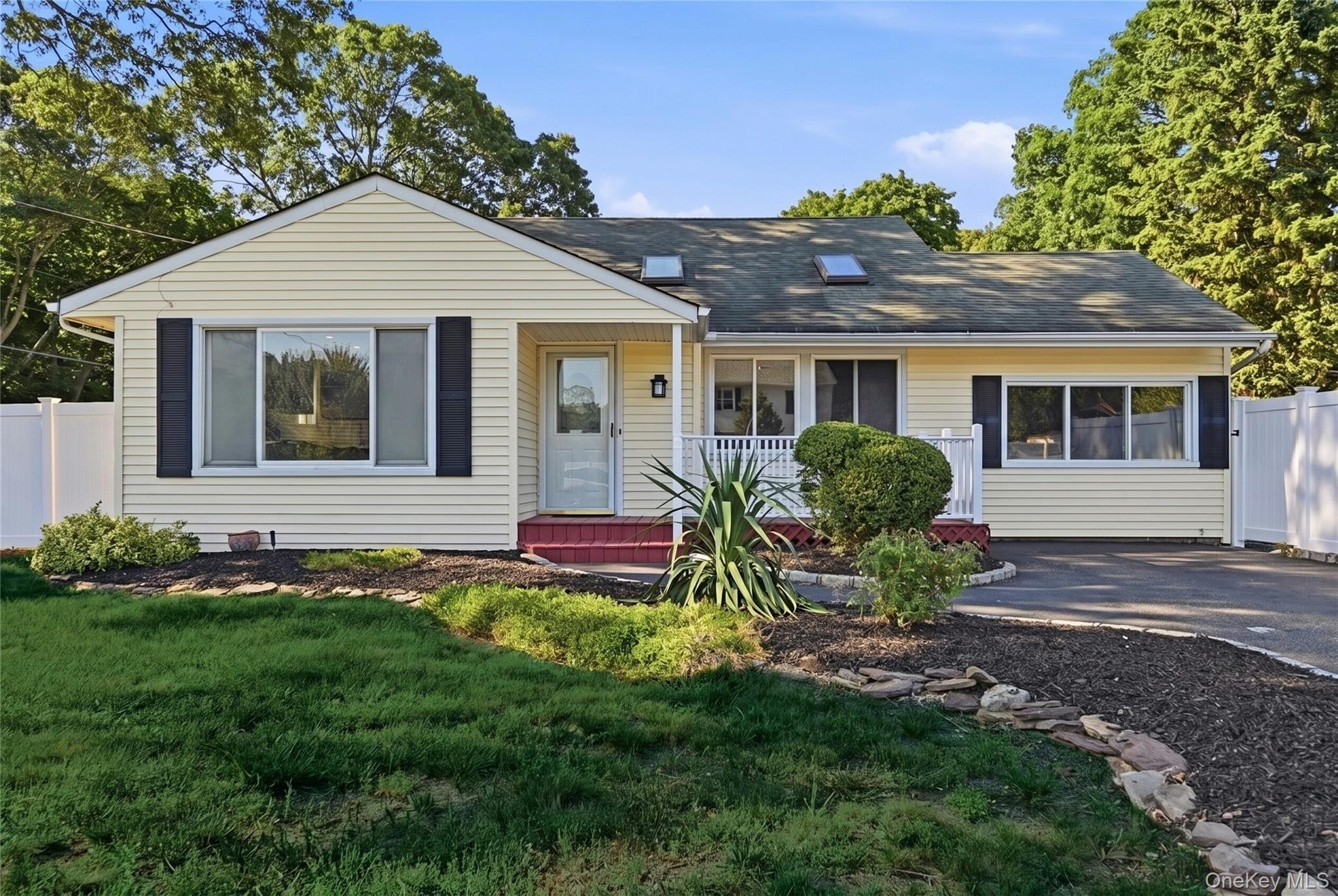 5th image of 29 Henry Ave, Brookhaven, NY 11784 | MLS# 1028983