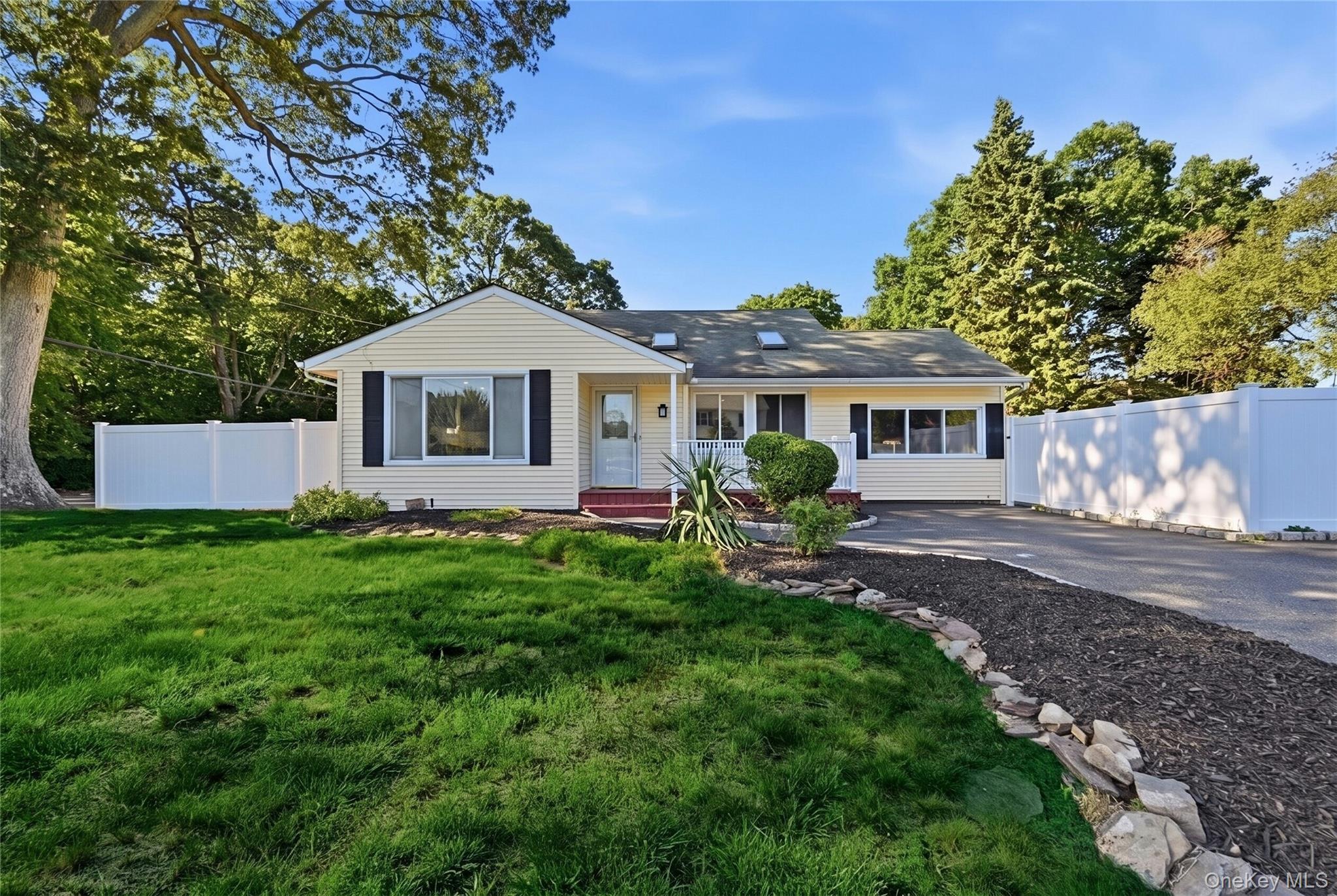 4th image of 29 Henry Ave, Brookhaven, NY 11784 | MLS# 1028983