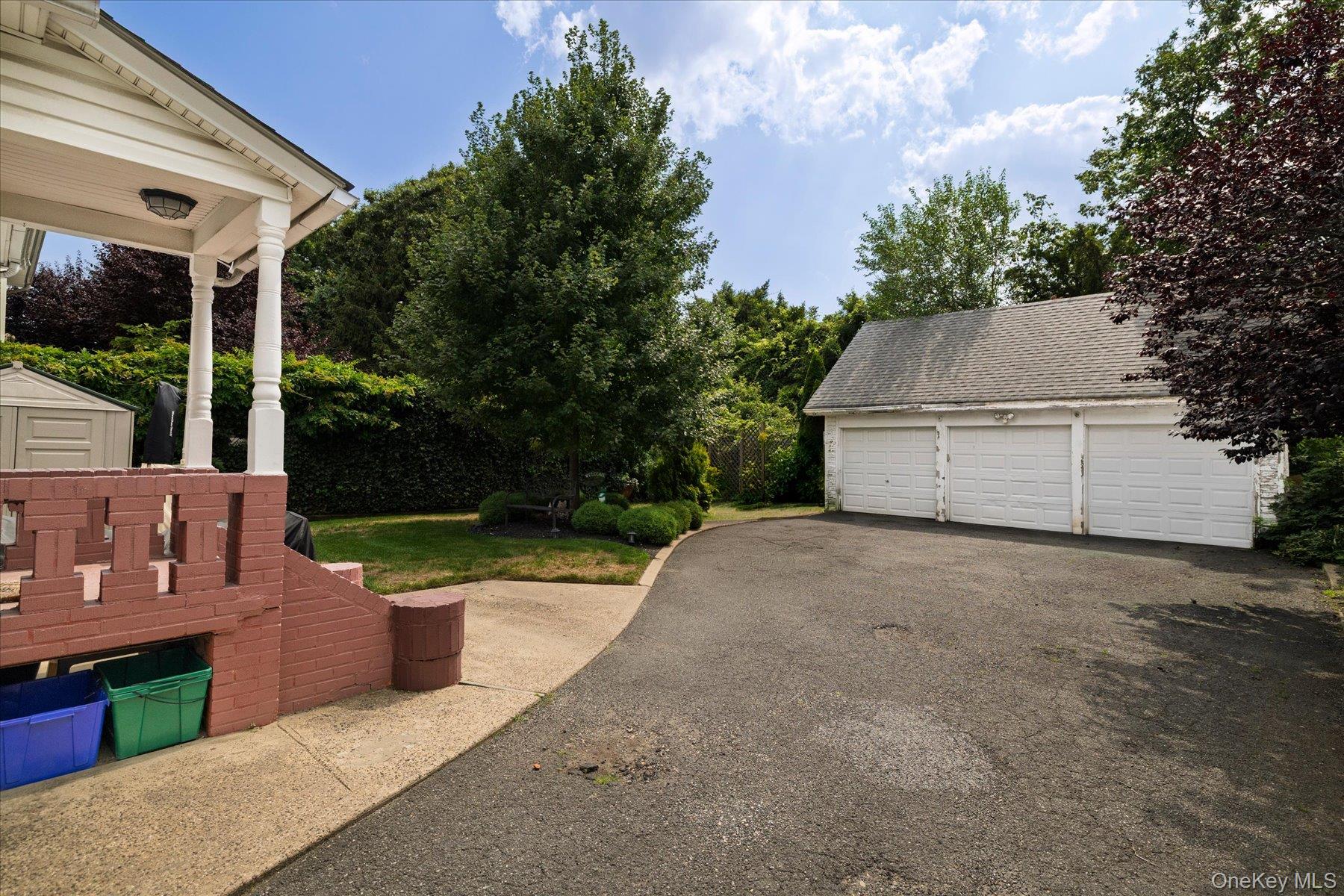 35th image of 86 Woods Ave, Hempstead, NY 11570 | MLS# 1028988
