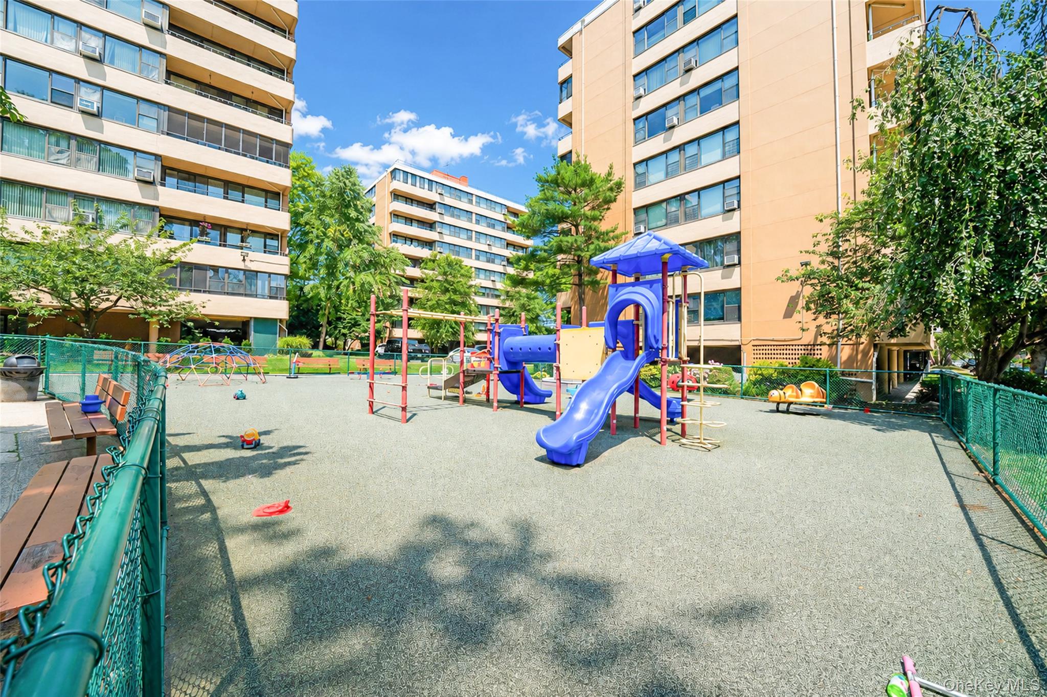 2nd image of 162-31 9Th Ave, New York, NY 11357