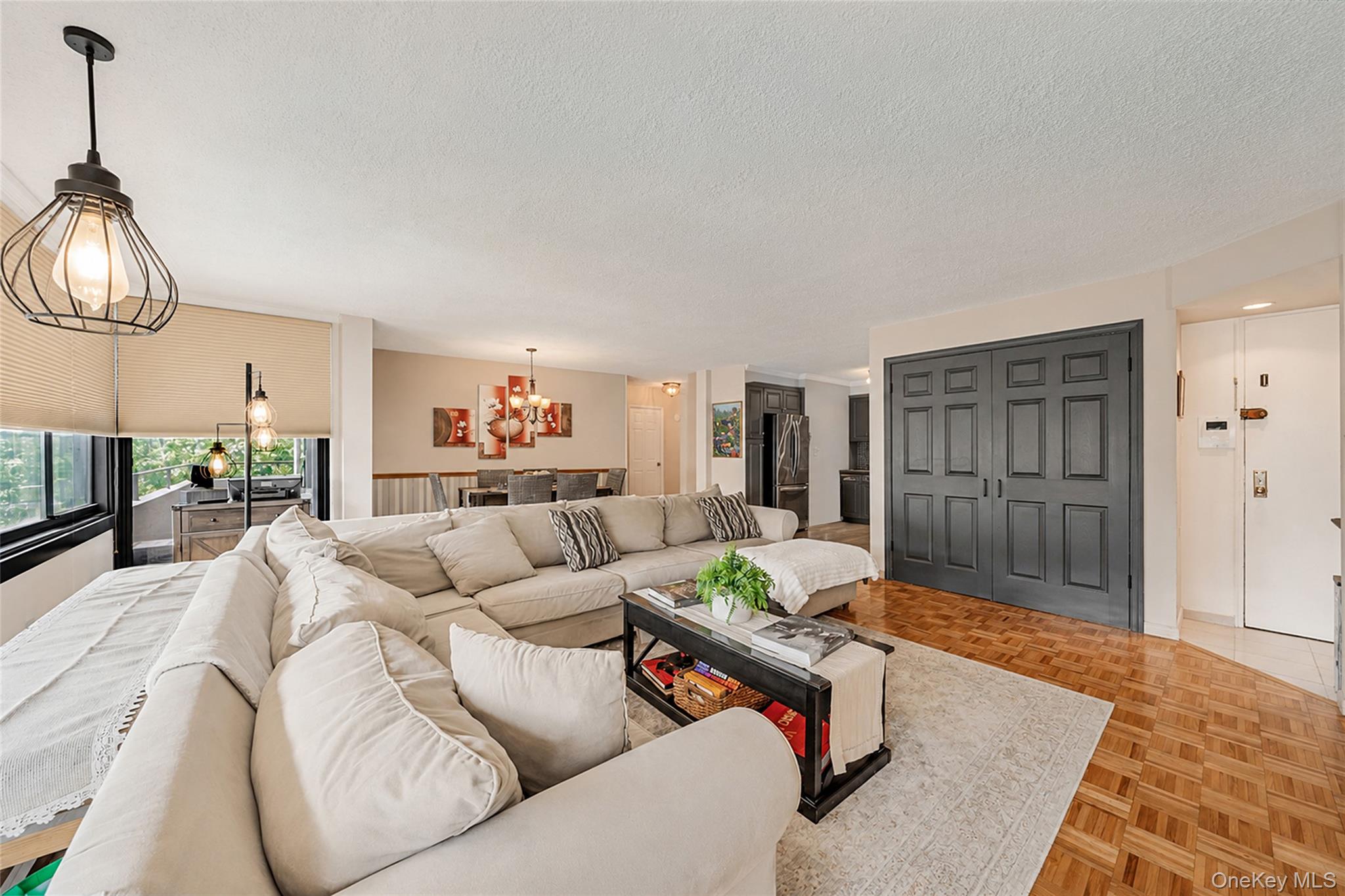 3rd image of 162-31 9Th Ave, Beechhurst, NY 11357