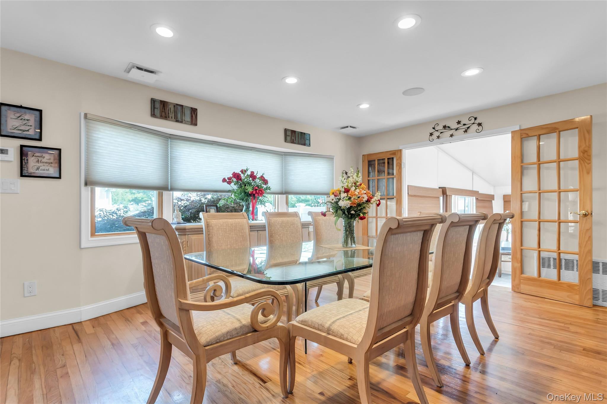 5th image of 401 Beechmont Ave, Babylon, NY 11757 | MLS# 1029028