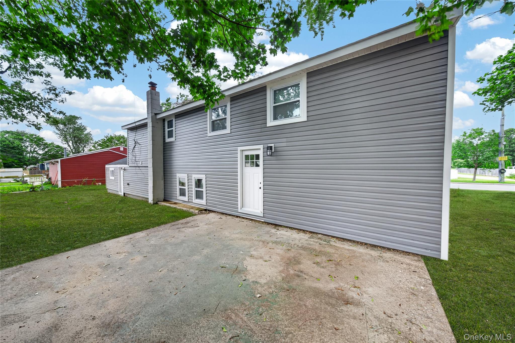 33rd image of 2202 Fire Ave, Medford, NY 11763 | MLS# 1029029