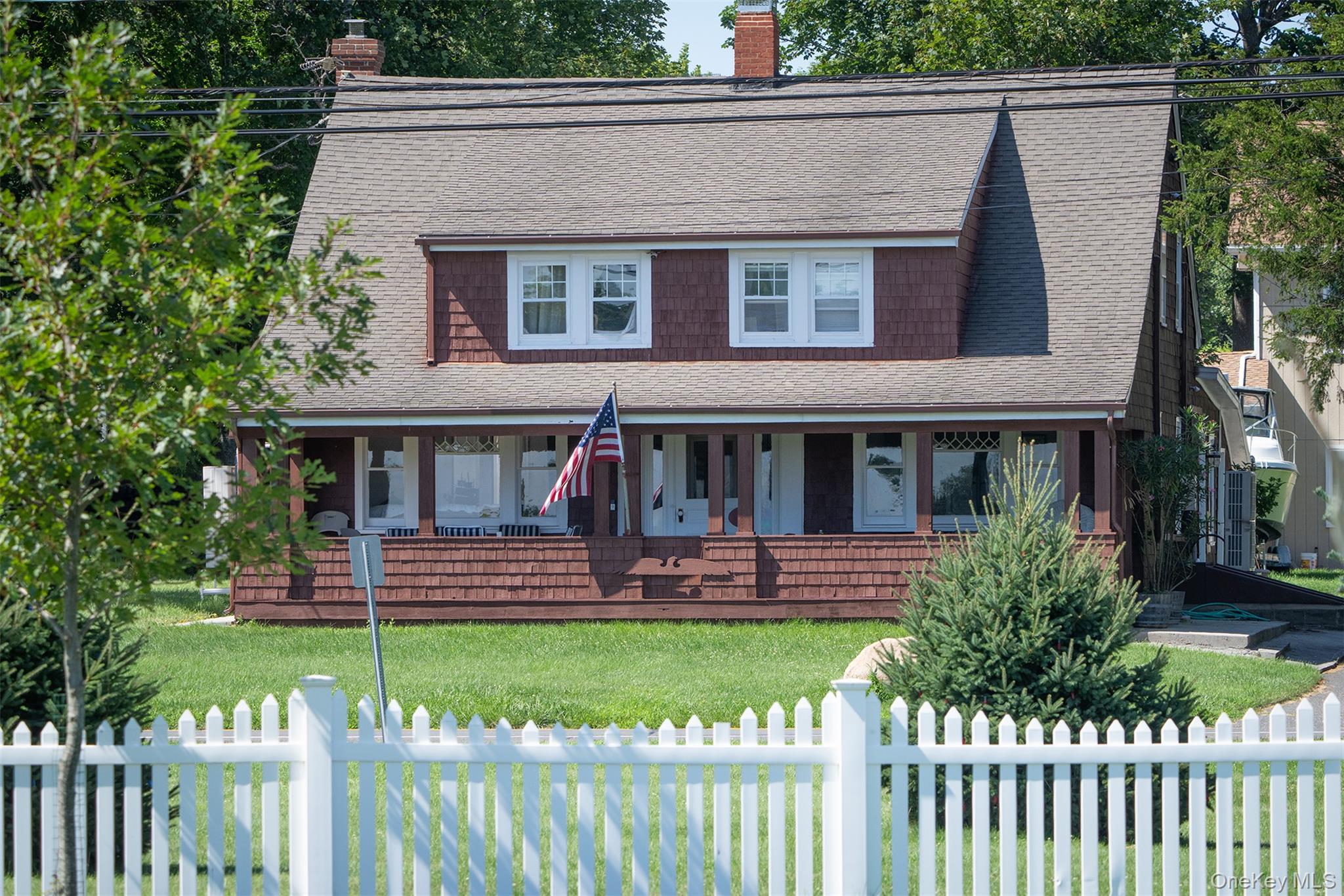 1st image of 40495 Main Rd, Southold, NY 11957 | MLS# 1029031