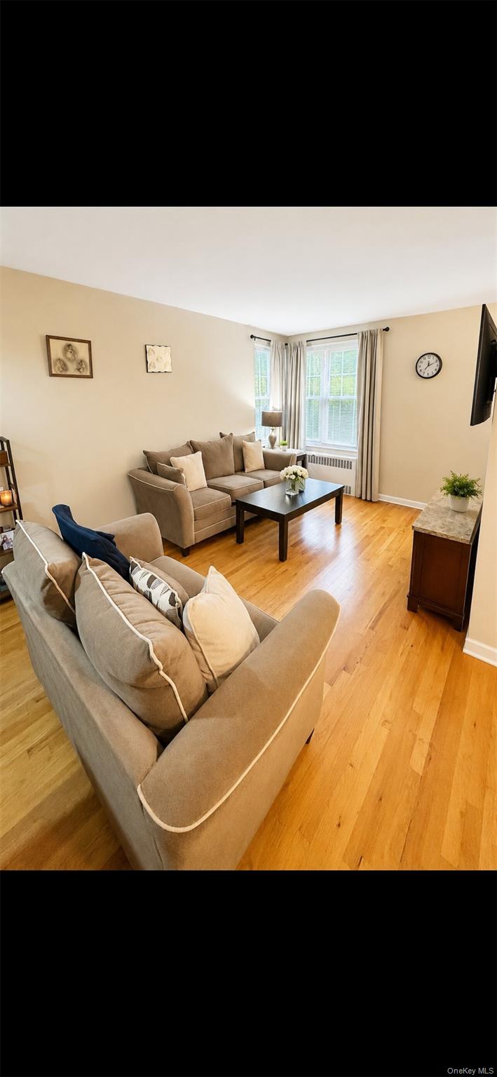 2nd image of 194 Smith Street #1M, Hempstead, NY 11520 | MLS# 1029037