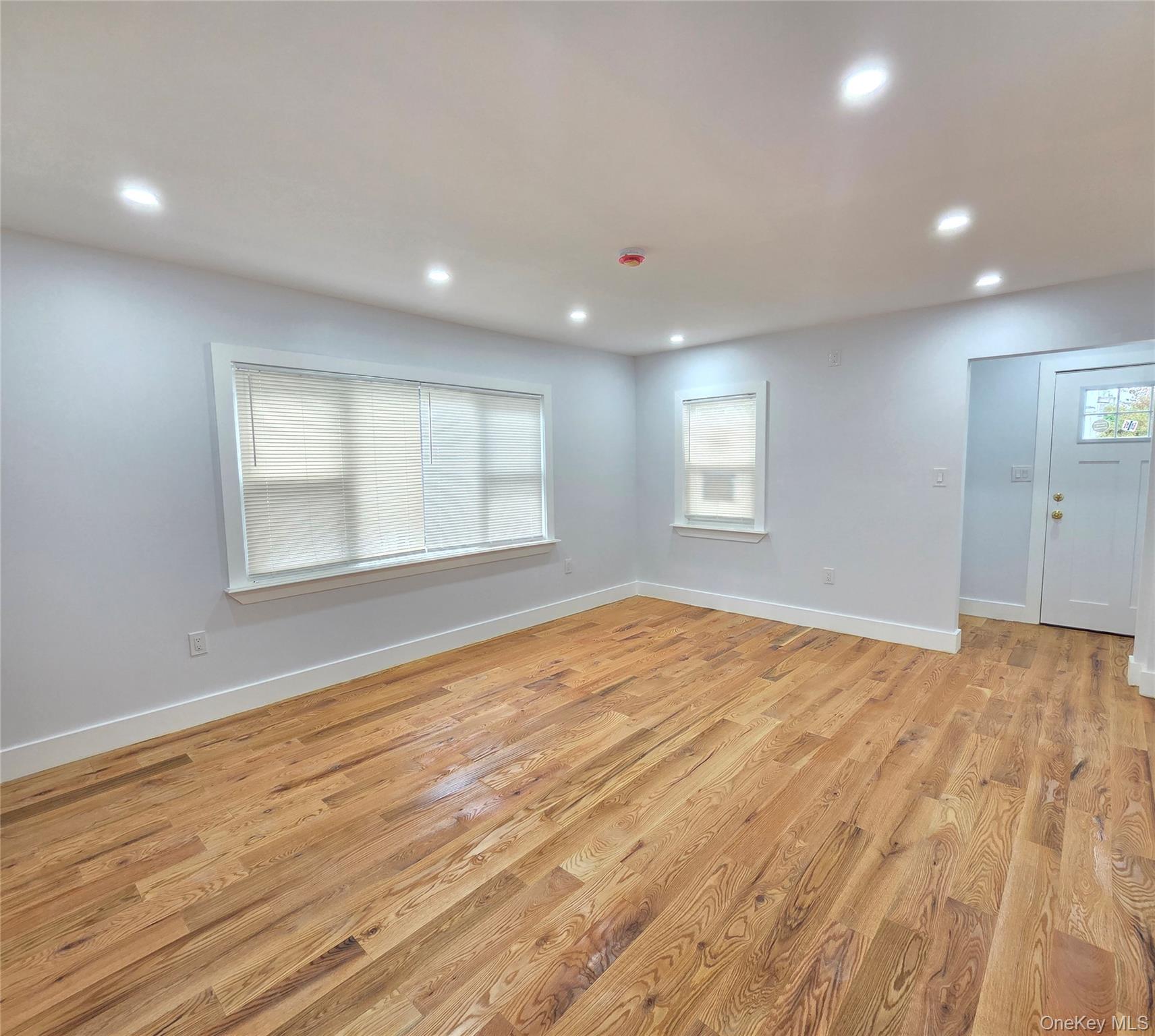 2nd image of 21624 132nd Ave, New York, NY 11413 | MLS# 1029038