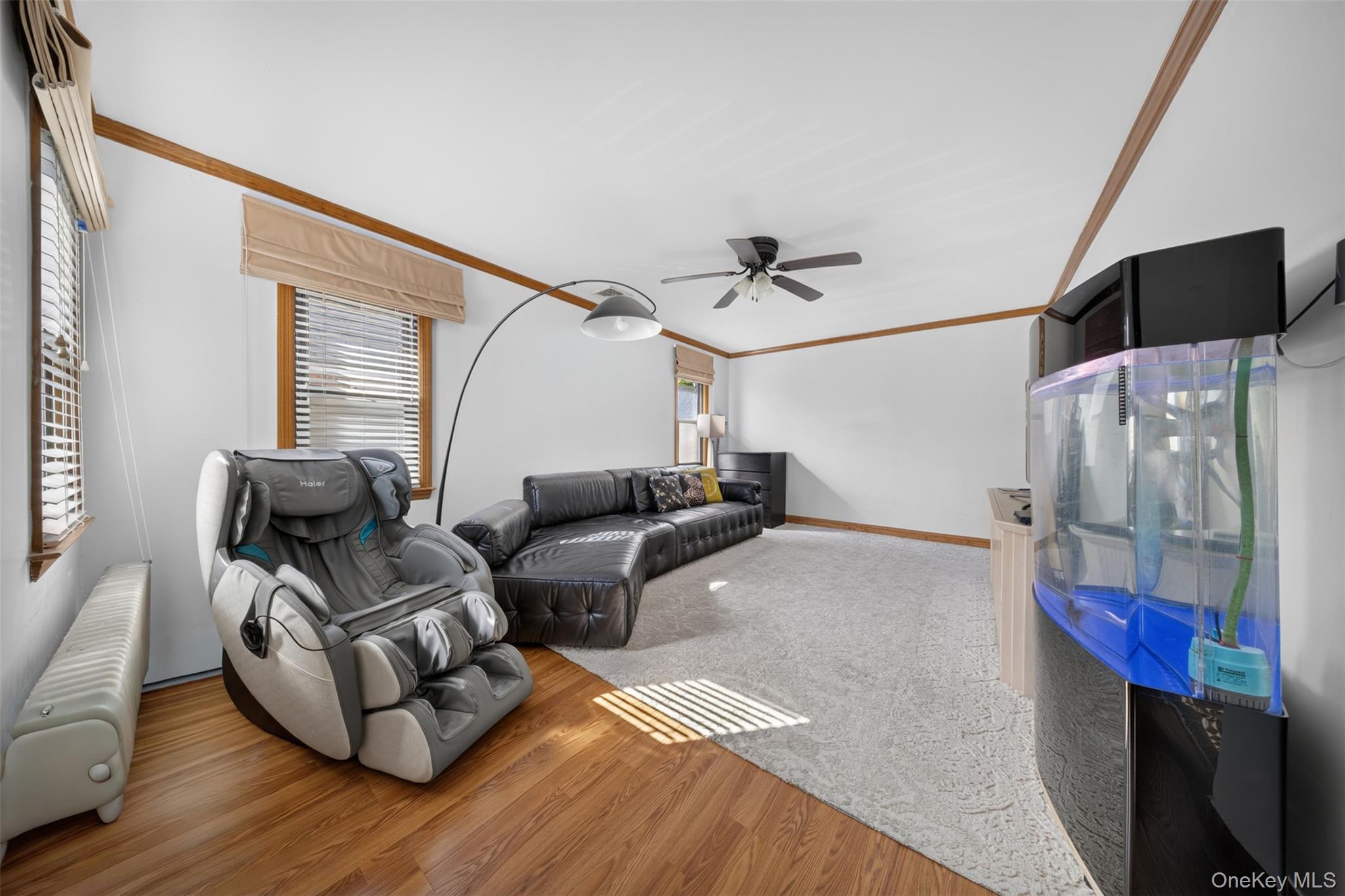 5th image of 17019 Pidgeon Meadow Rd, New York, NY 11365 | MLS# 1029040