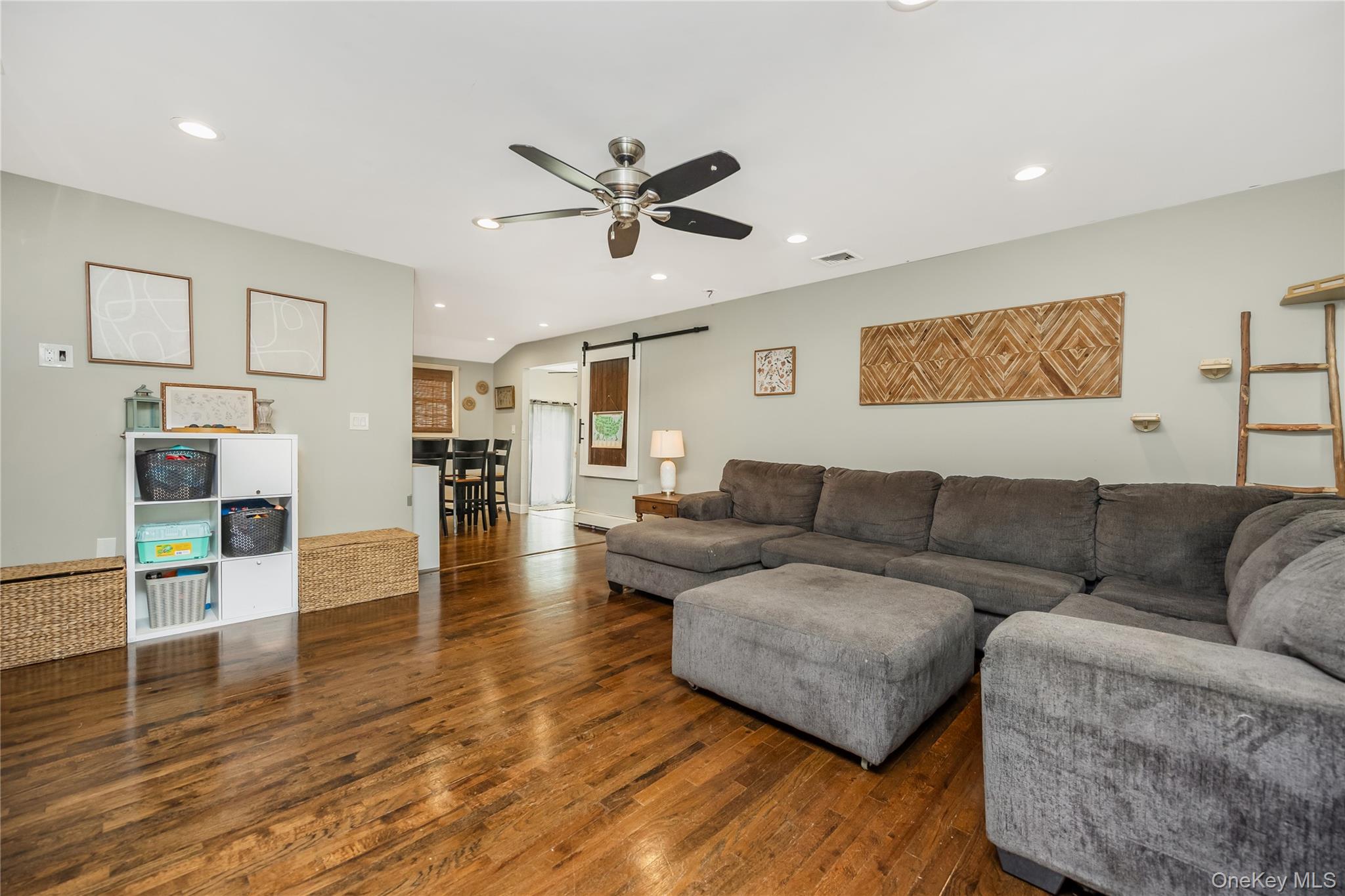 5th image of 183 Cherokee St, Ronkonkoma, NY 11779 | MLS# 1029047