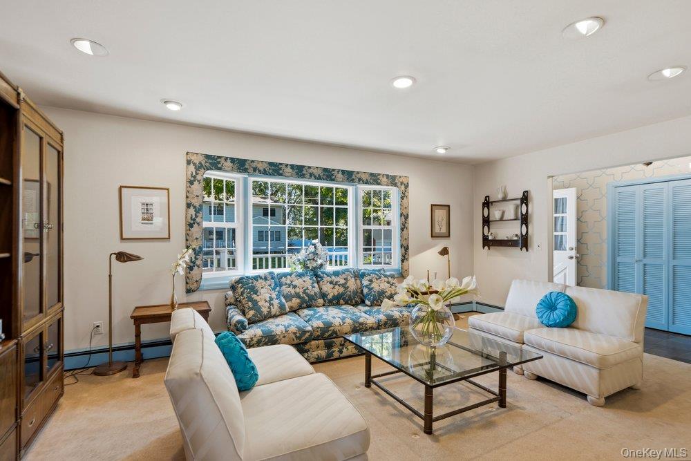 4th image of 1621 Madison Ave, Islip, NY 11795 | MLS# 1029068