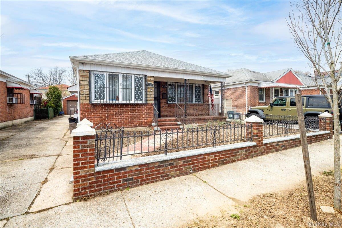 2nd image of 4724 168th St, New York, NY 11358 | MLS# 1029076