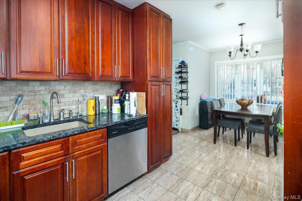 4th image of 4724 168Th St, New York, NY 11358 | MLS# 1029076