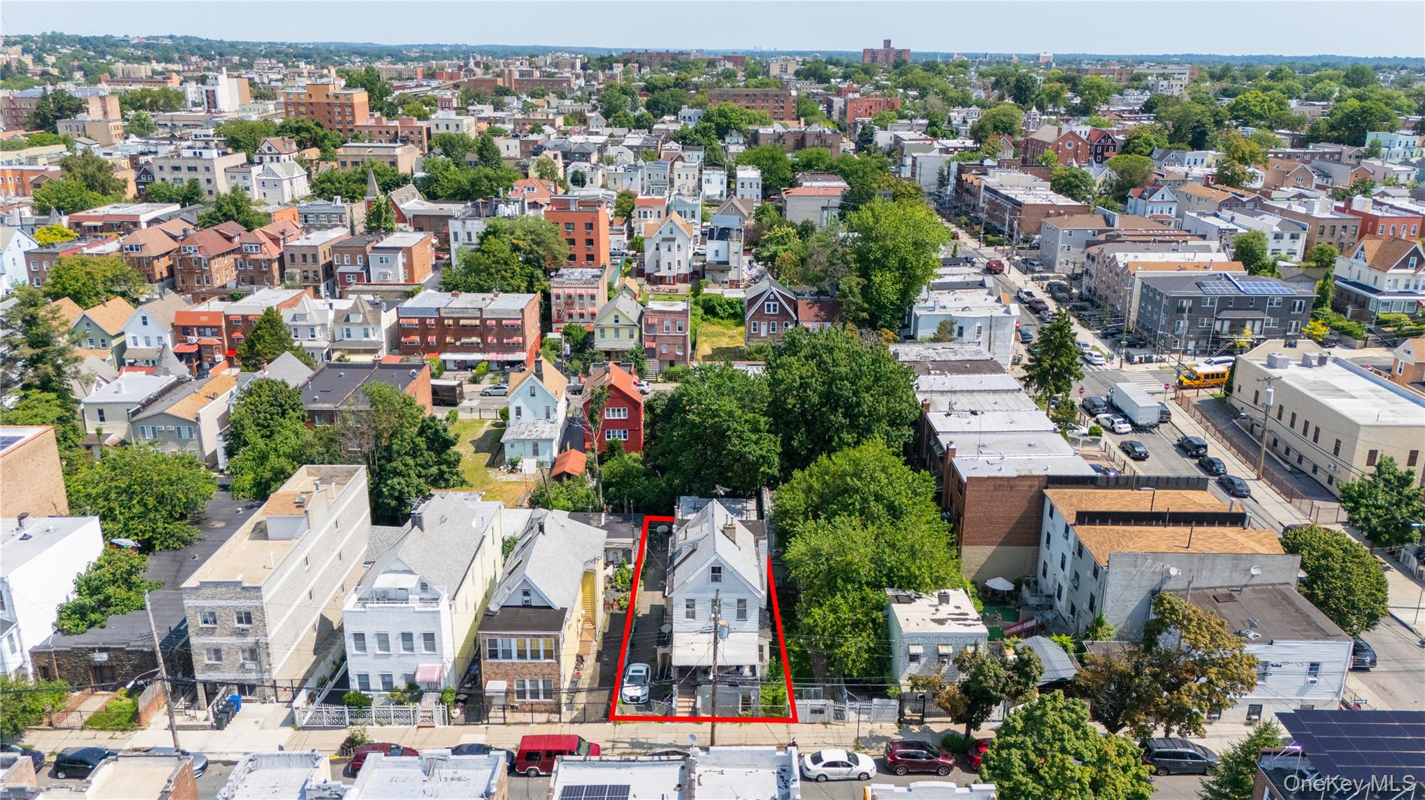 3rd image of 763 E 217Th St, New York, NY 10467 | MLS# 1029151