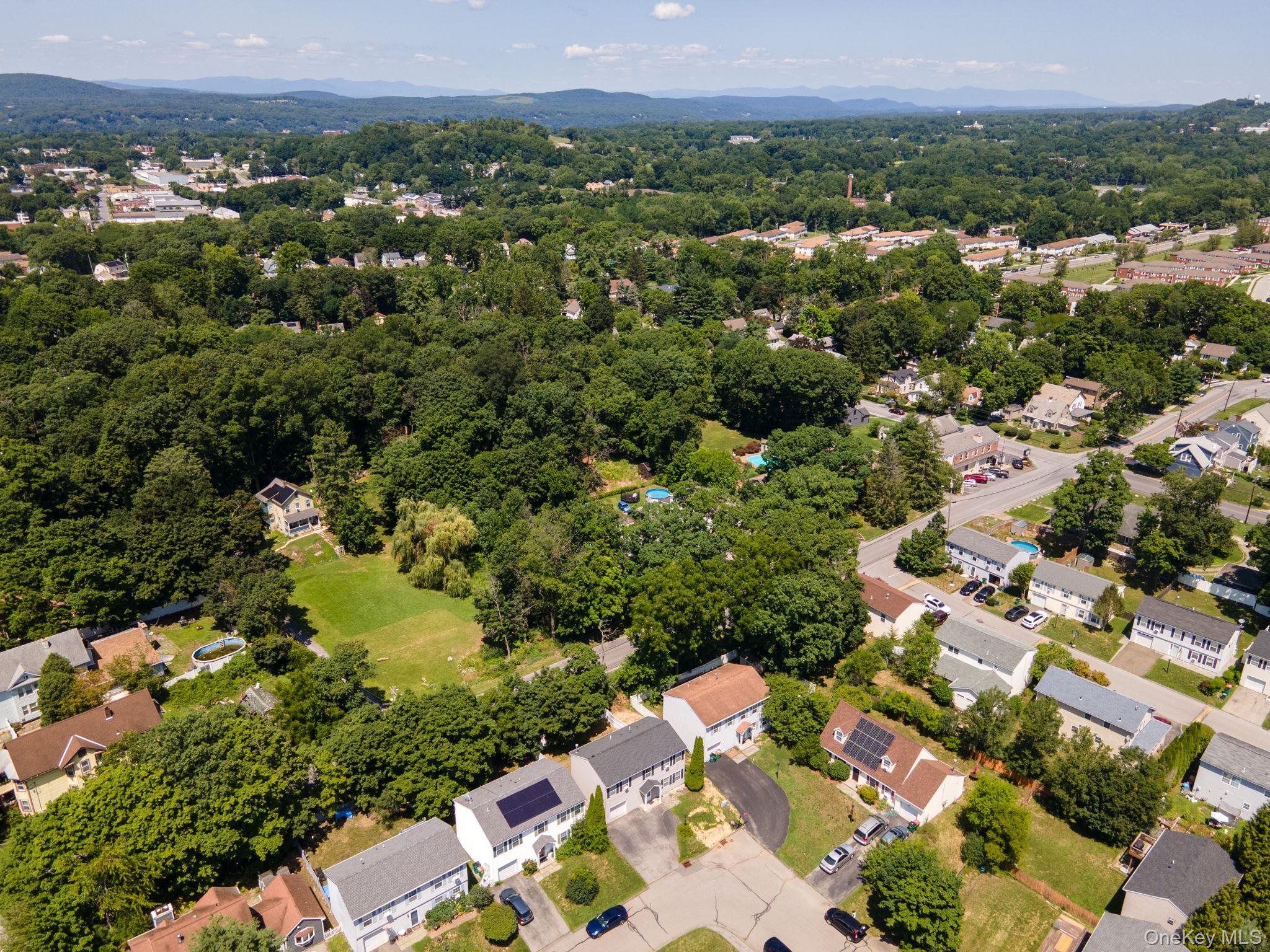 4th image of 18 Mews Aly, Poughkeepsie (town), NY 12603 | MLS# 1029166