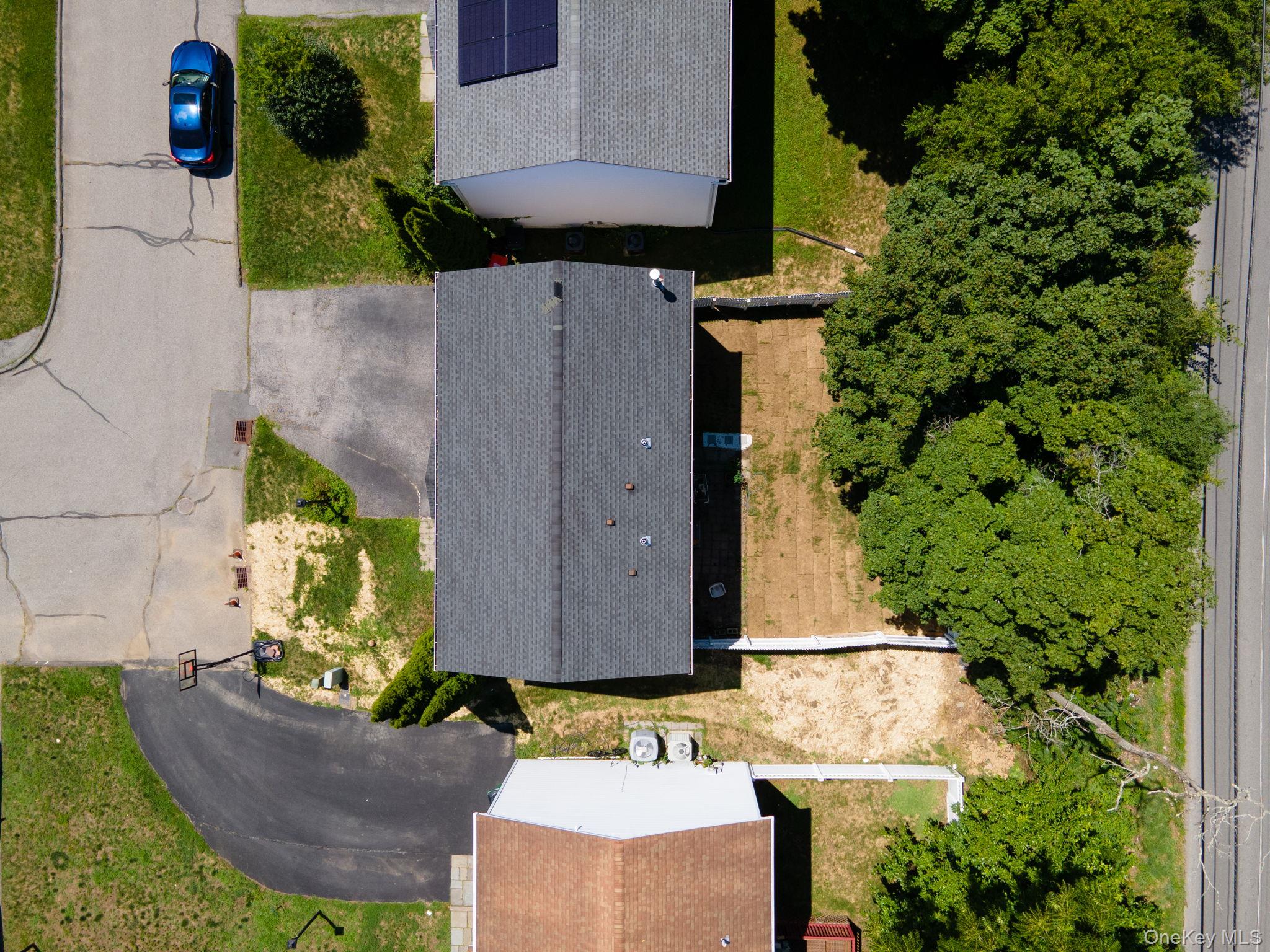 3rd image of 18 Mews Aly, Poughkeepsie (town), NY 12603 | MLS# 1029166