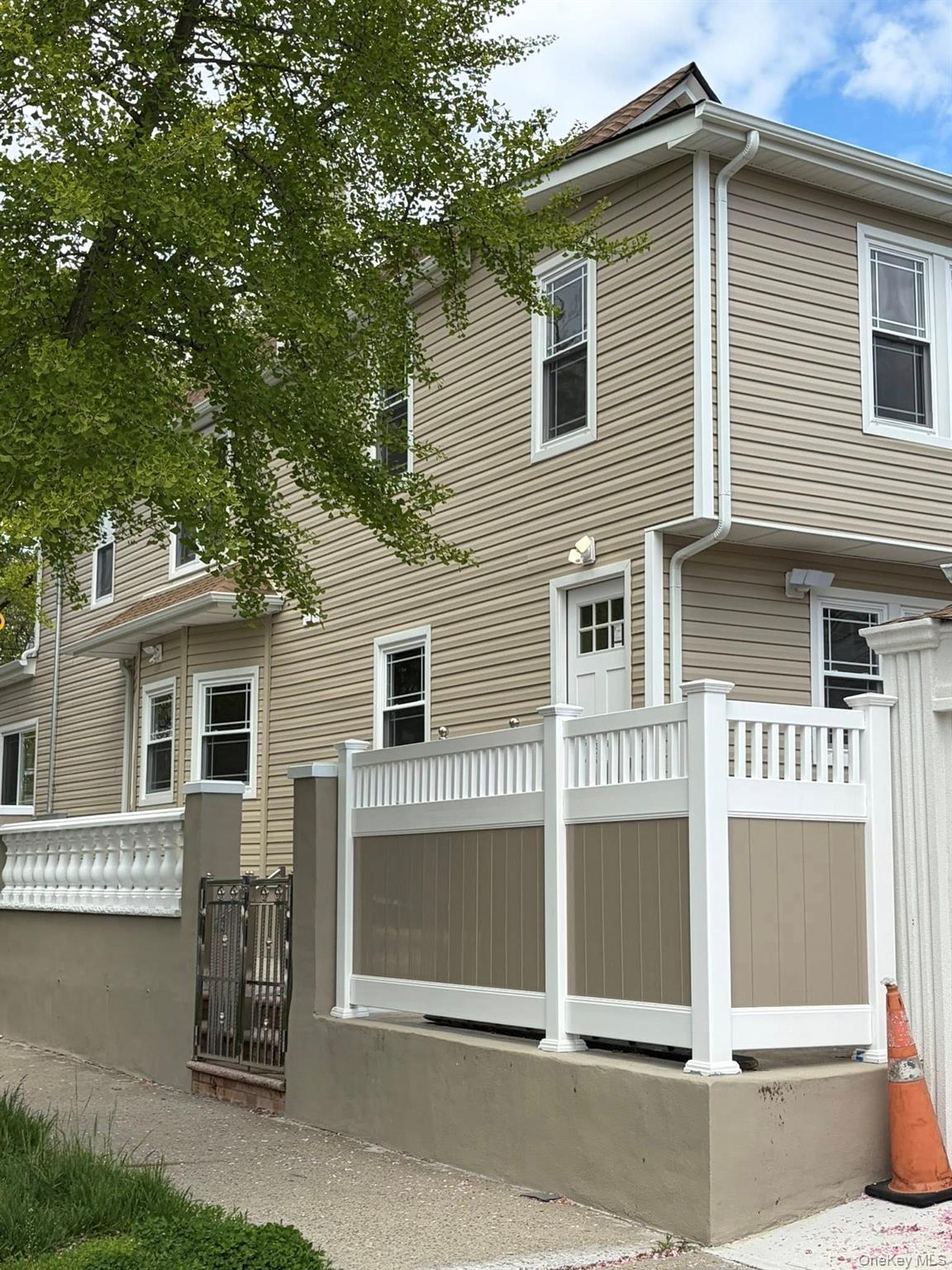 3rd image of 11481 114Th St, South Ozone Park, NY 11420 | MLS# 1029168